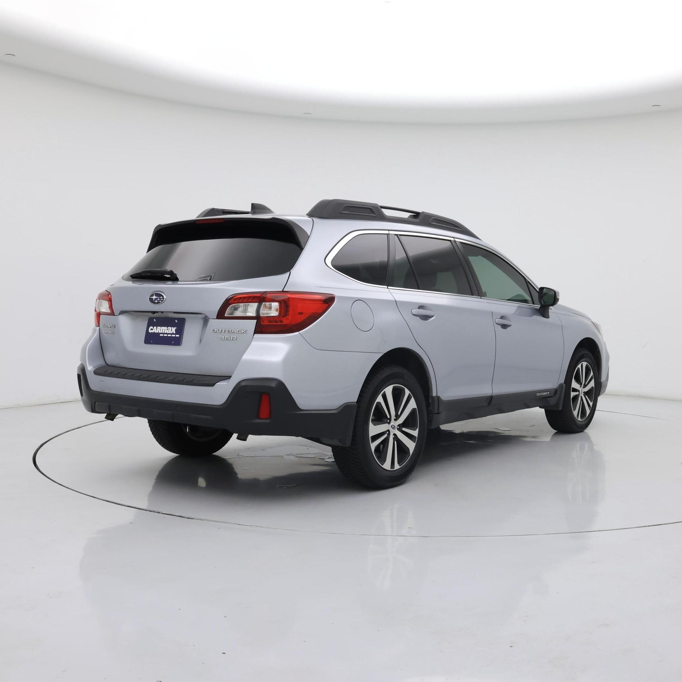 Thumbnail: 2018 Subaru Outback - 8