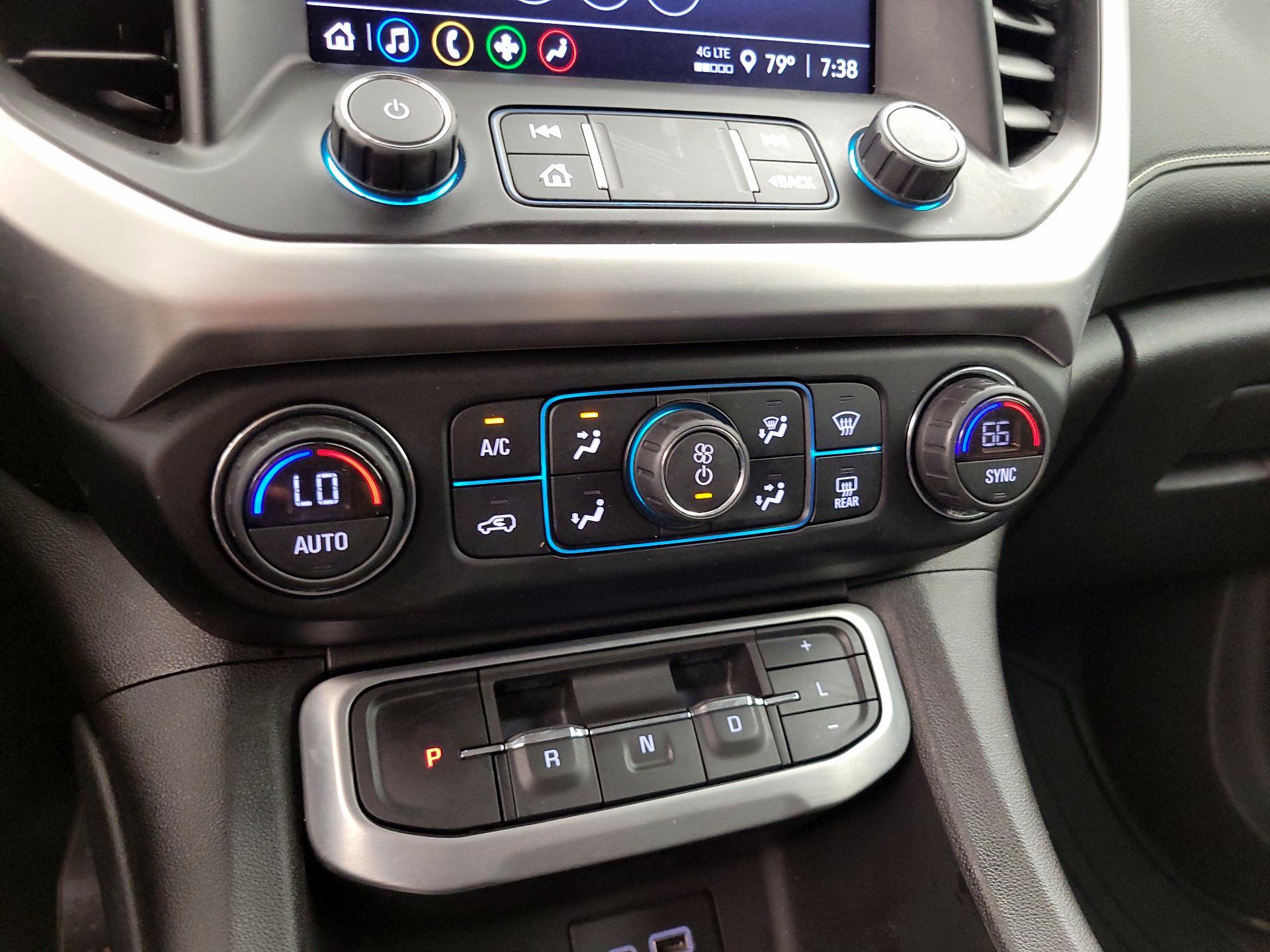 Thumbnail: 2021 GMC Acadia - 16