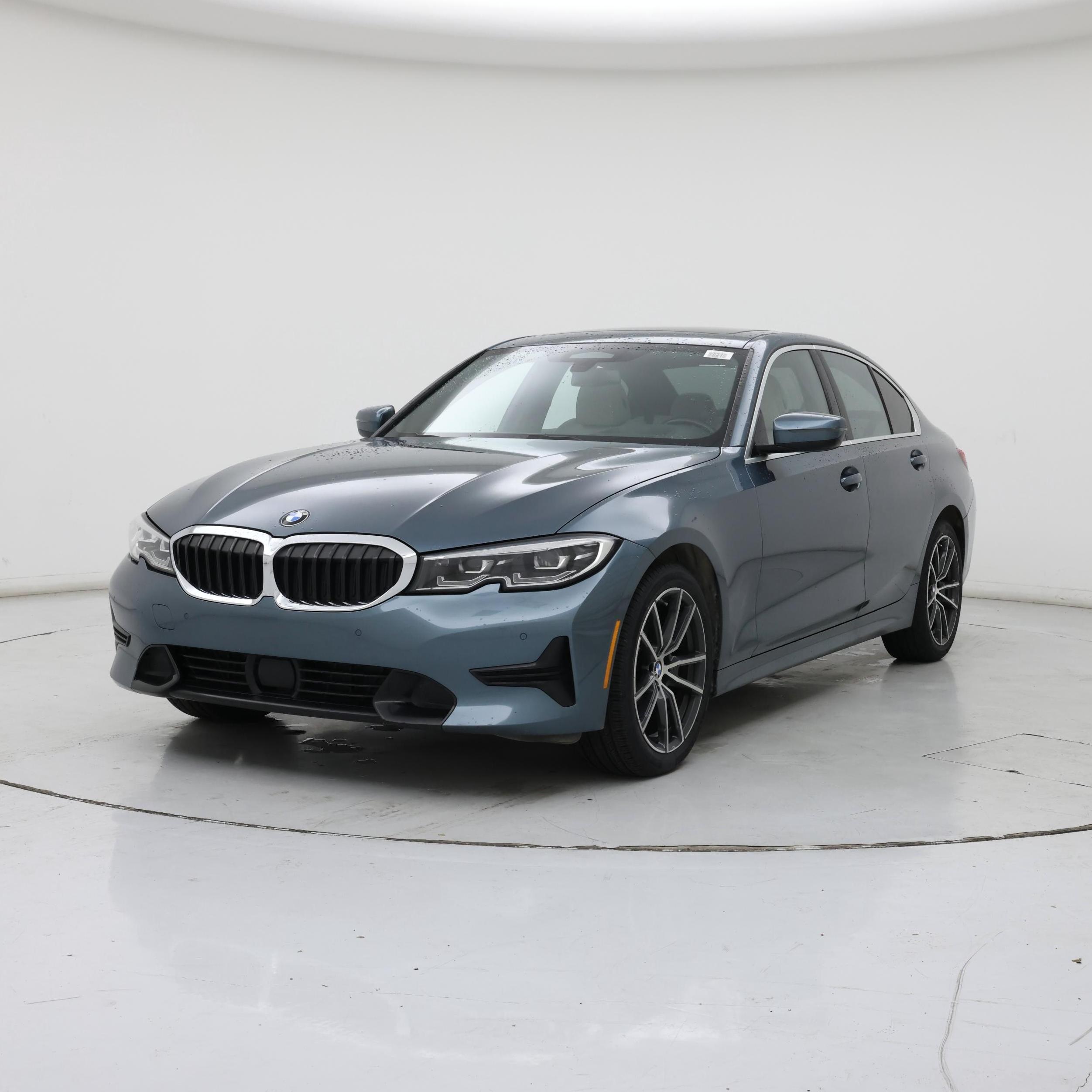 Thumbnail: 2019 BMW 3 Series - 4
