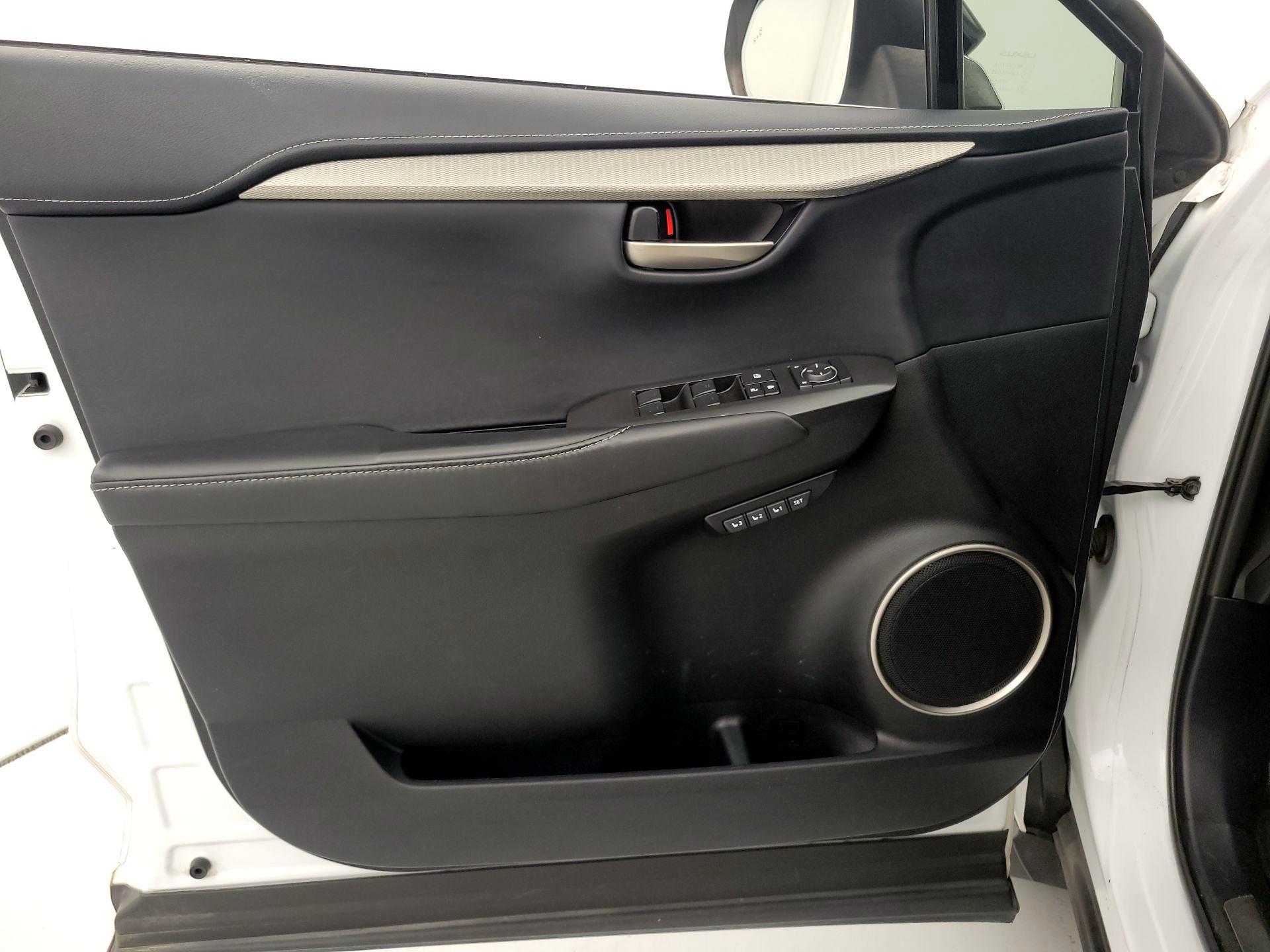 Thumbnail: 2016 Lexus NX - 12