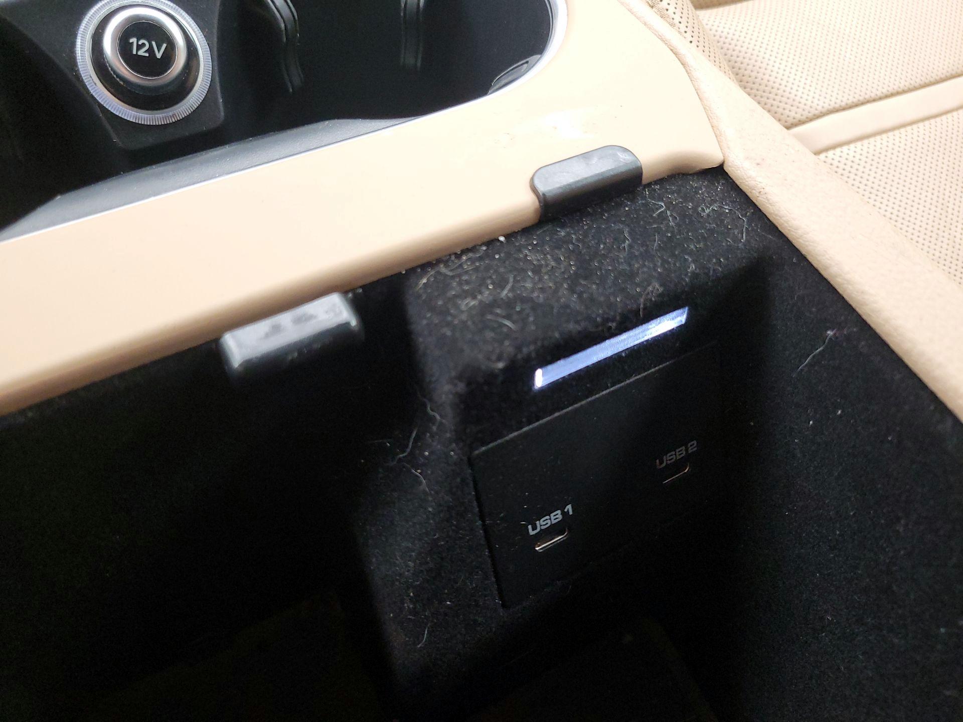 Thumbnail: 2021 Porsche Cayenne - 19