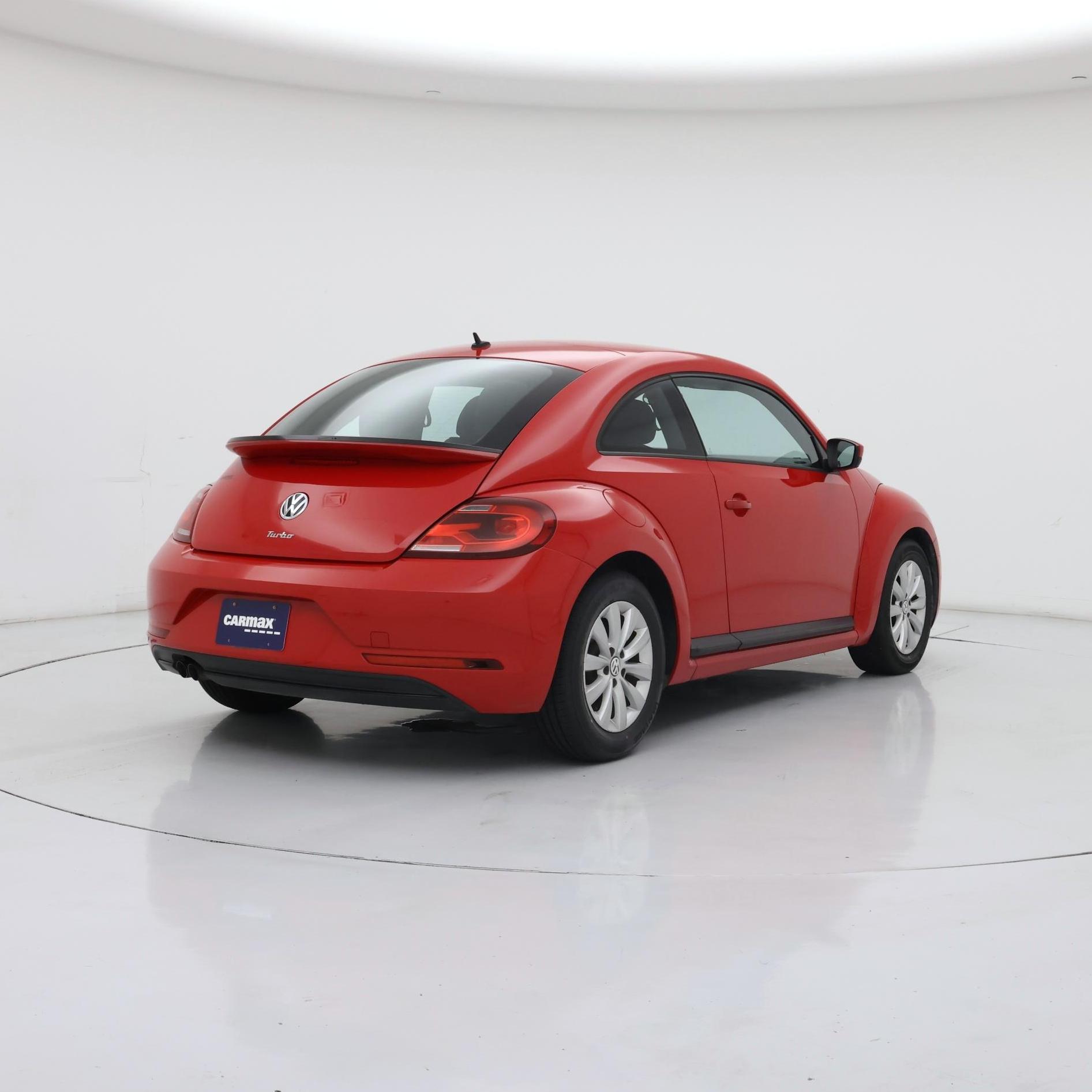 Thumbnail: 2018 Volkswagen Beetle - 8