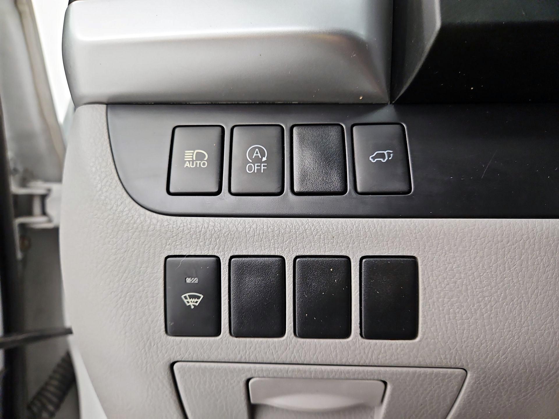 Thumbnail: 2017 Toyota Highlander - 13