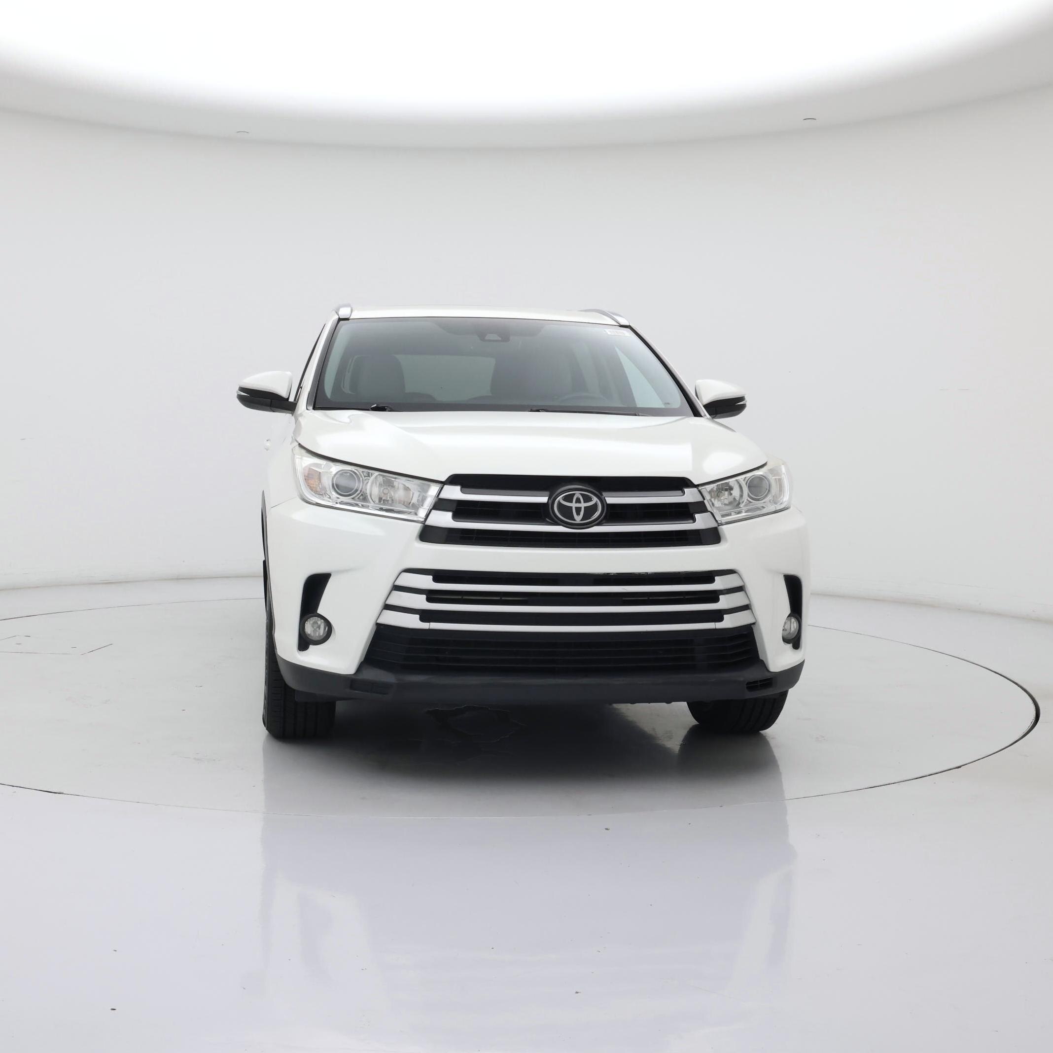Thumbnail: 2017 Toyota Highlander - 5