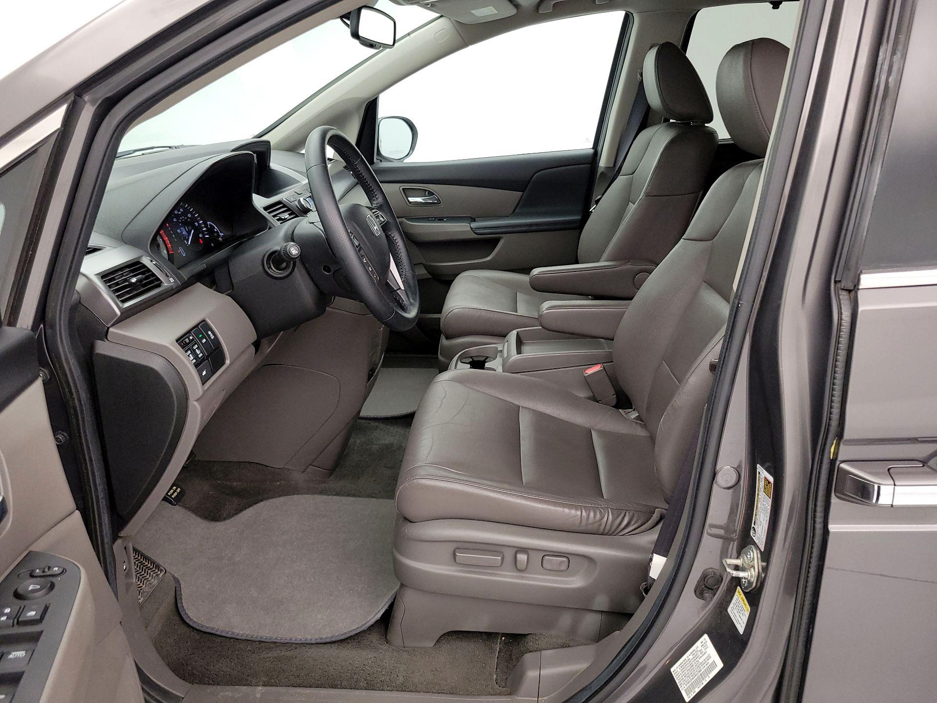 Thumbnail: 2014 Honda Odyssey - 11