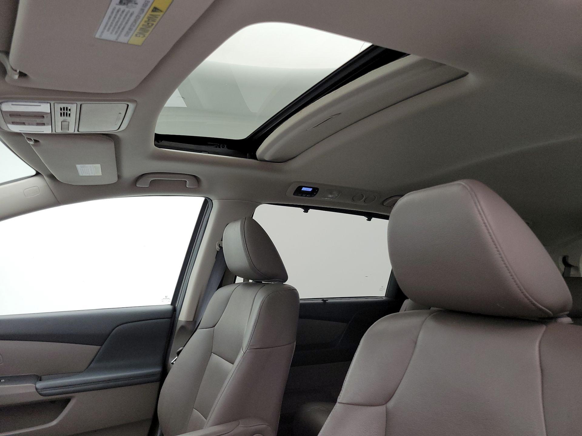 Thumbnail: 2014 Honda Odyssey - 19