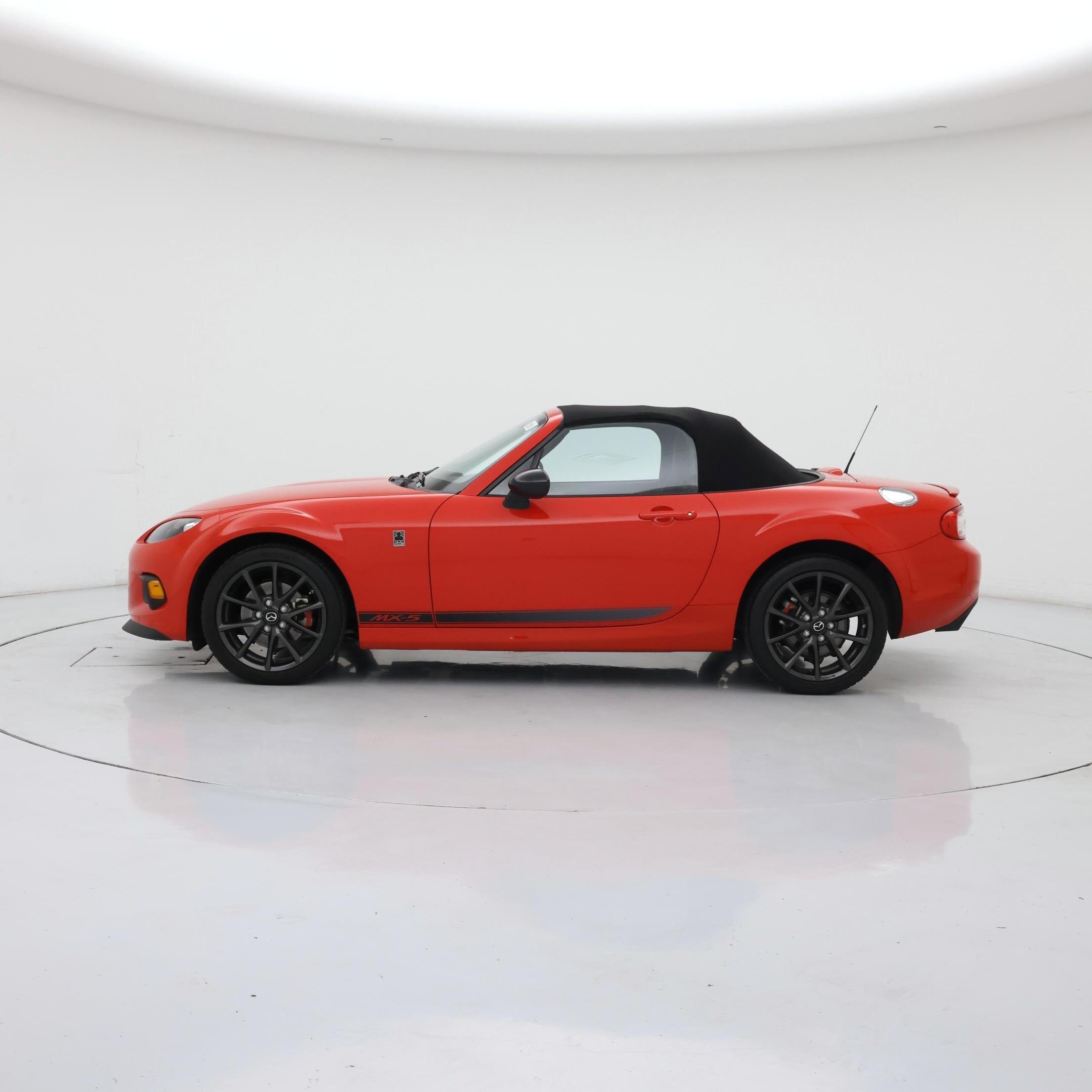 Thumbnail: 2015 Mazda MX-5 Miata - 3