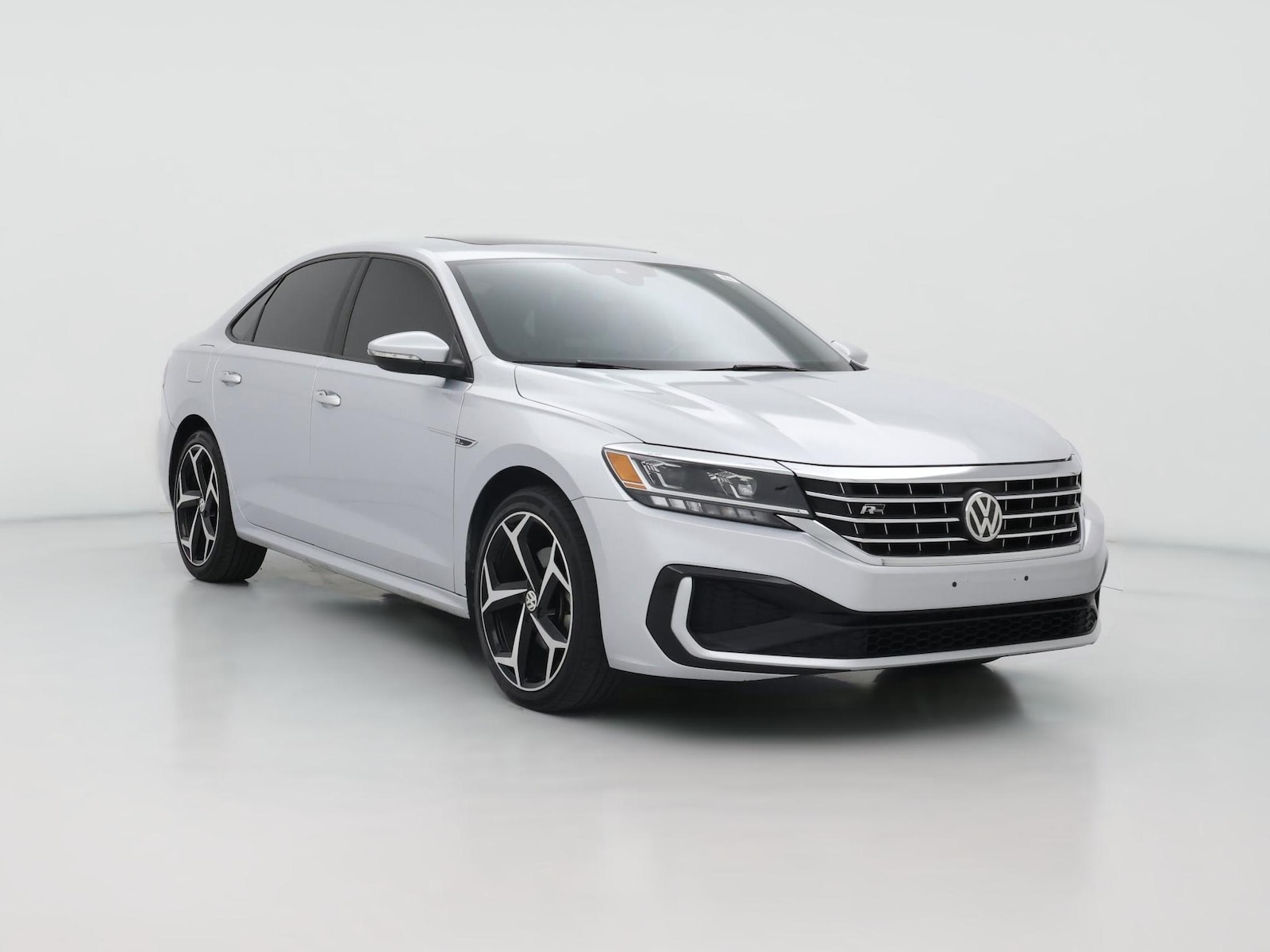 2021 Volkswagen Passat R-Line