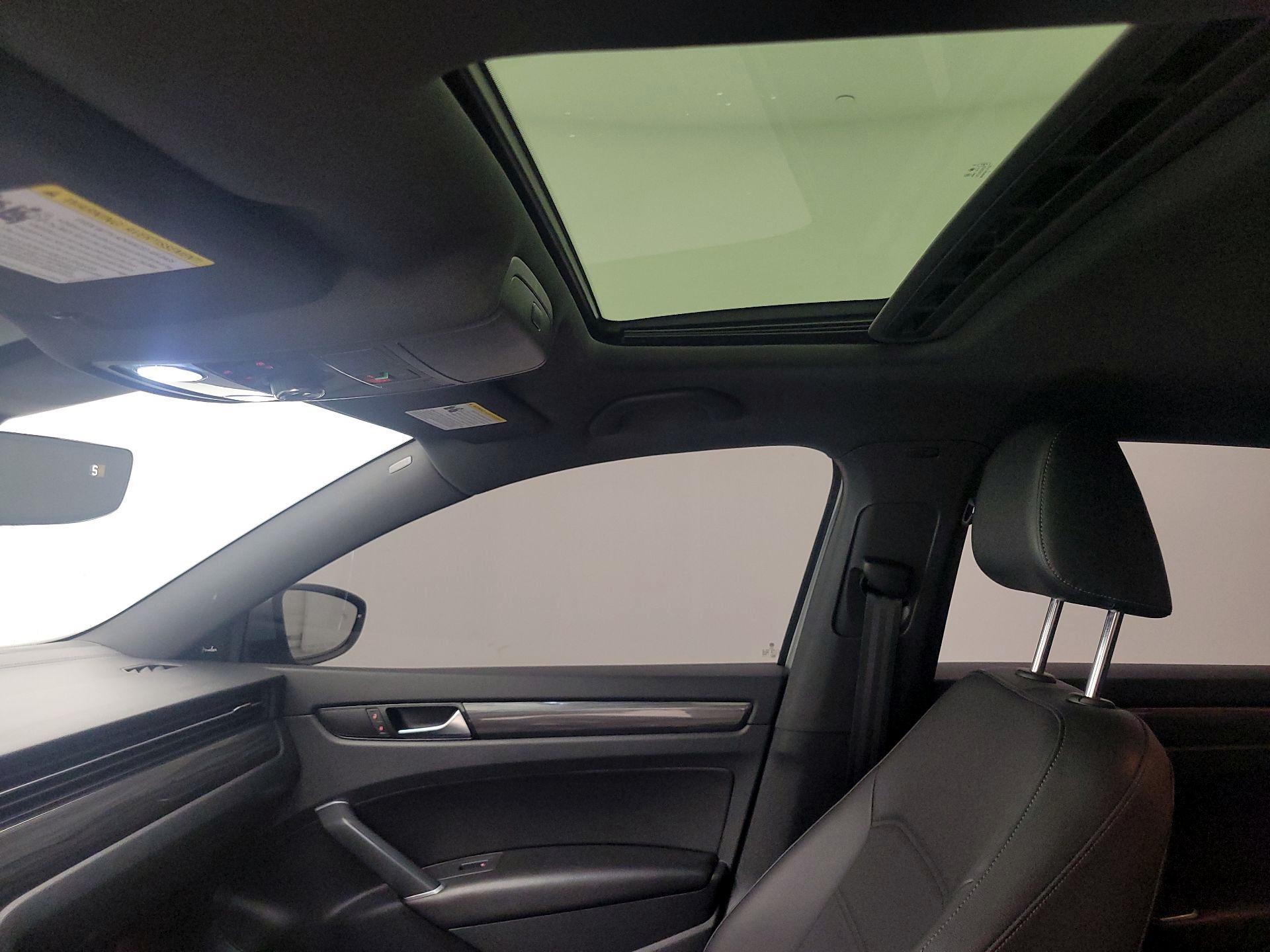 Thumbnail: 2021 Volkswagen Passat - 20