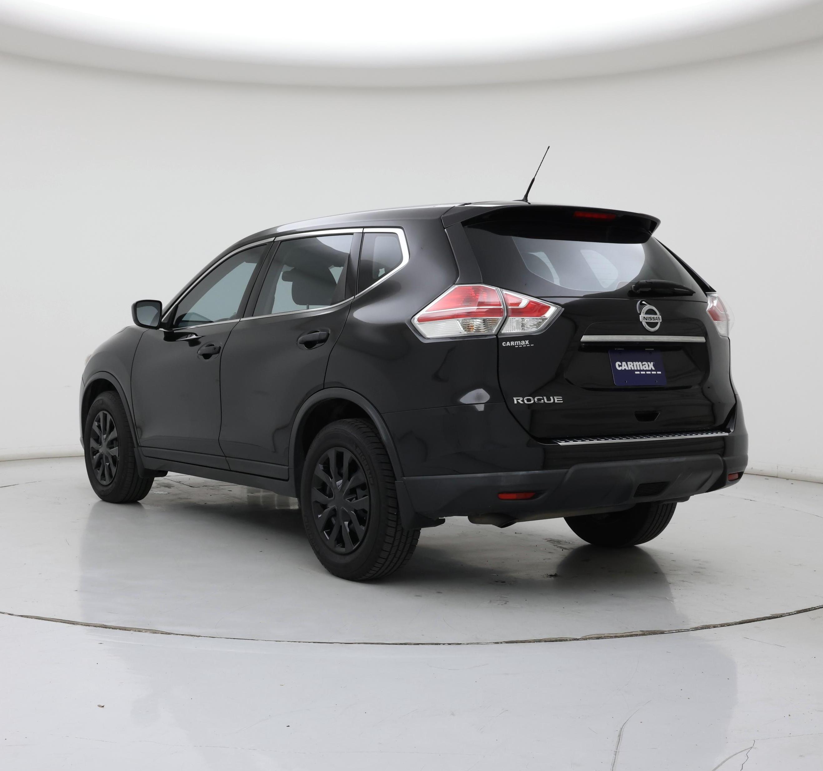 Thumbnail: 2016 Nissan Rogue - 2