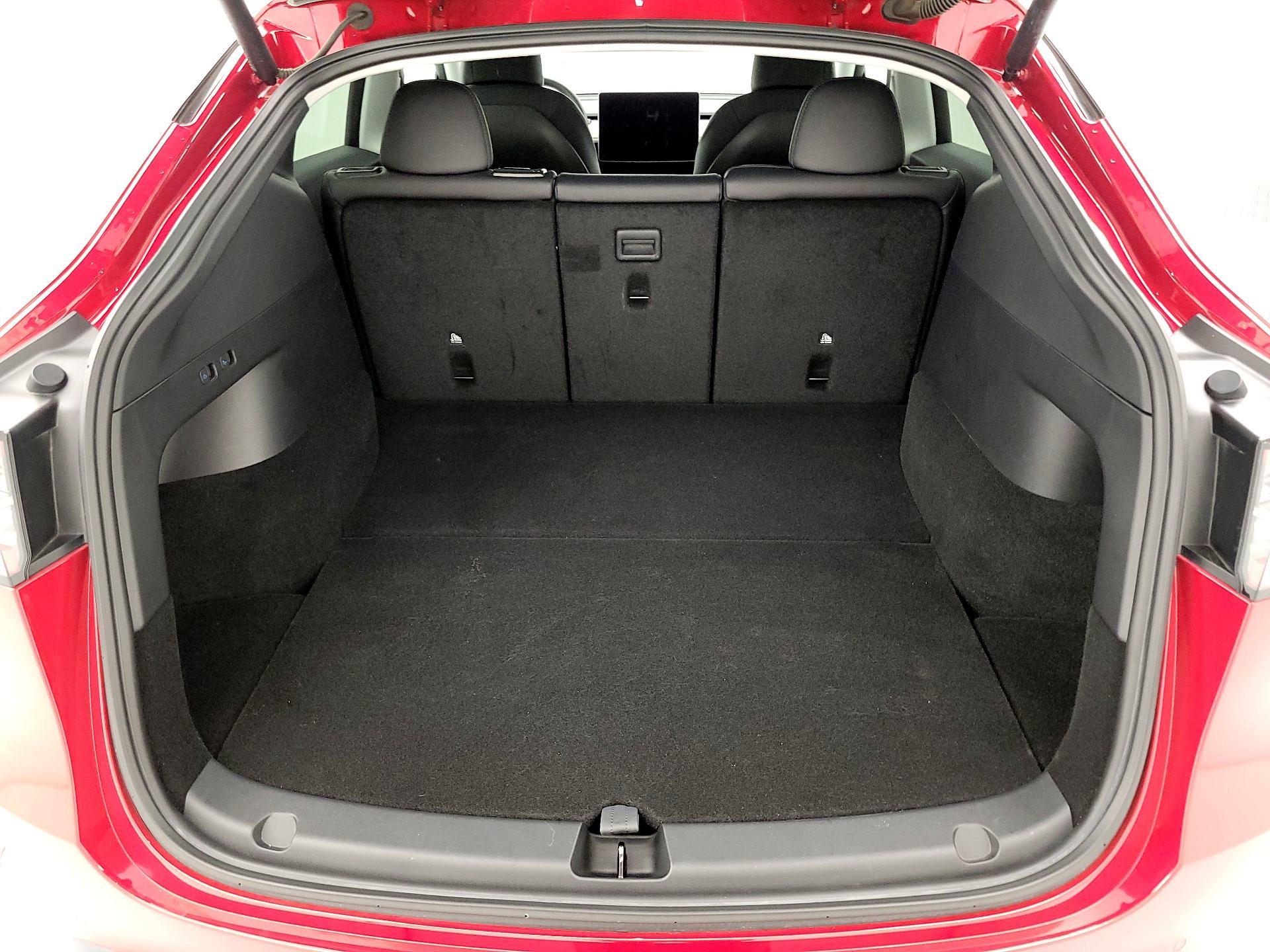 Thumbnail: 2021 Tesla Model Y - 19