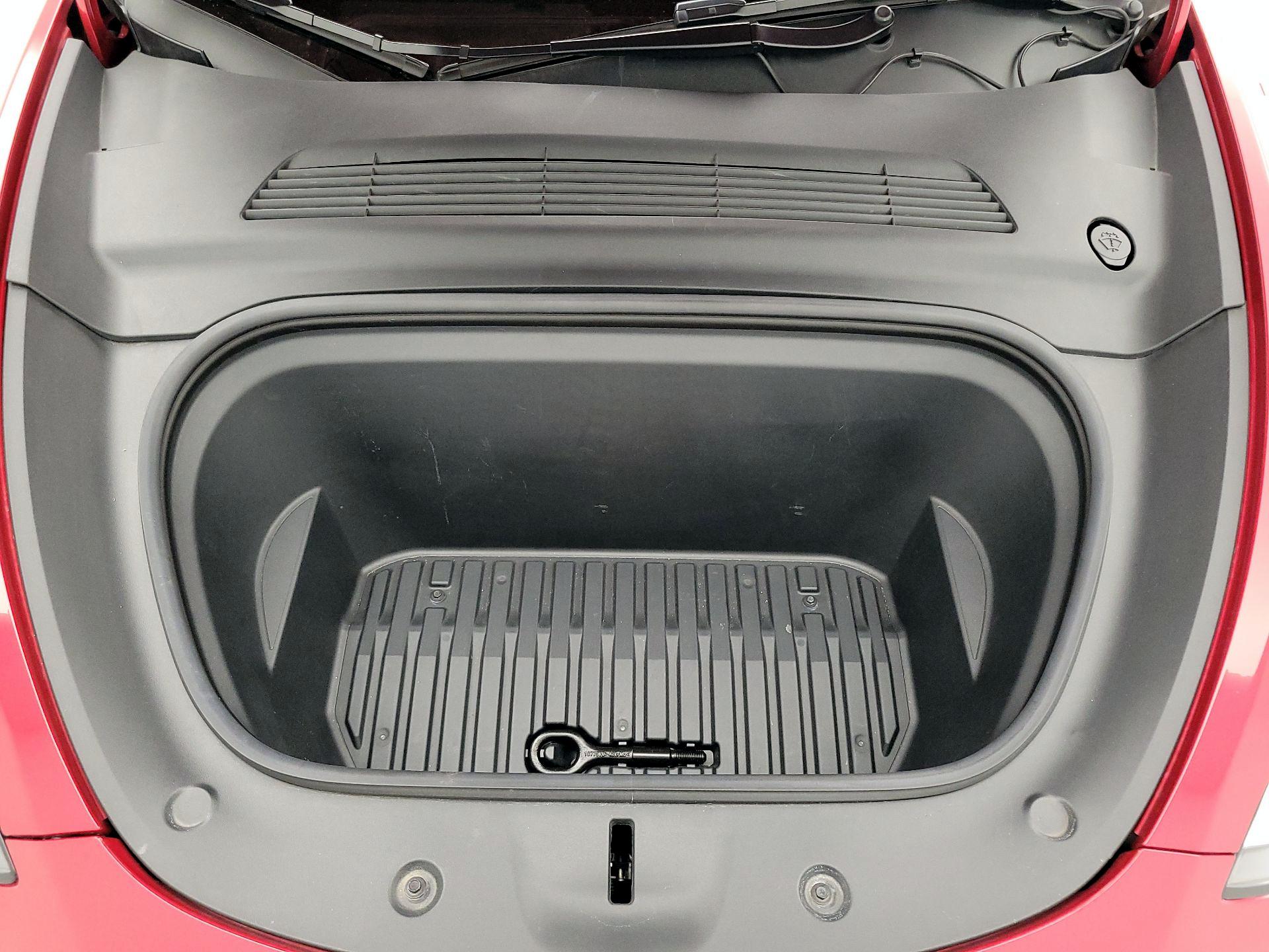 Thumbnail: 2021 Tesla Model Y - 20