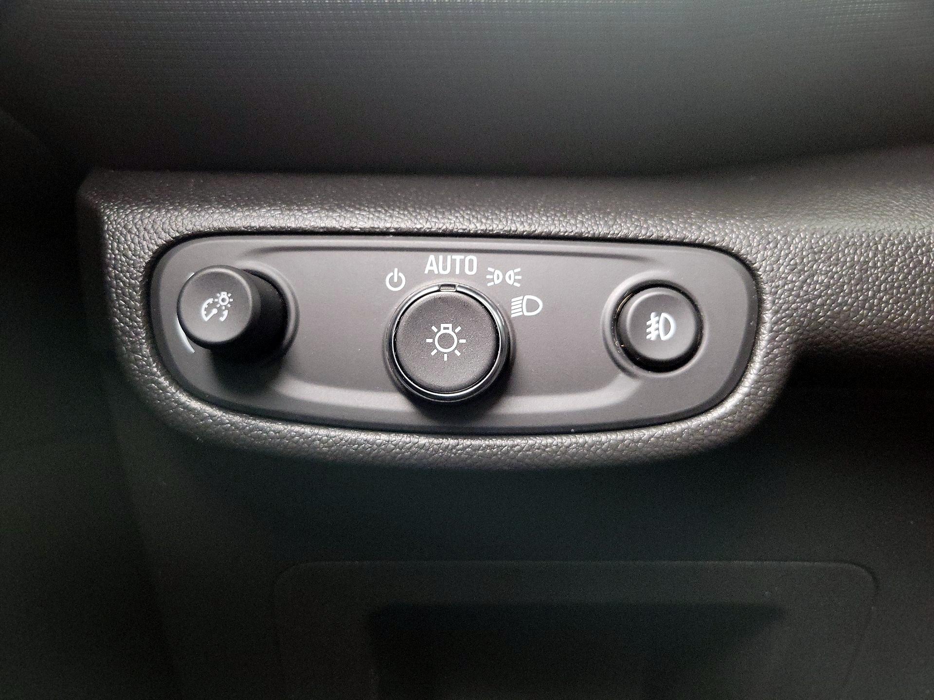 Thumbnail: 2021 Chevrolet TrailBlazer - 13