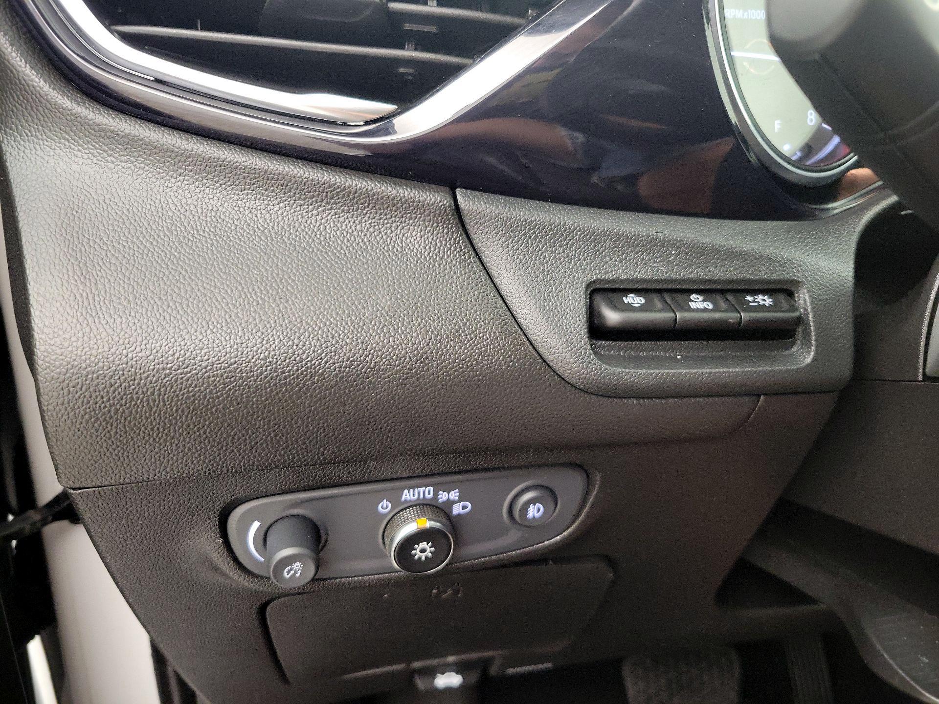 Thumbnail: 2022 Buick Encore GX - 13