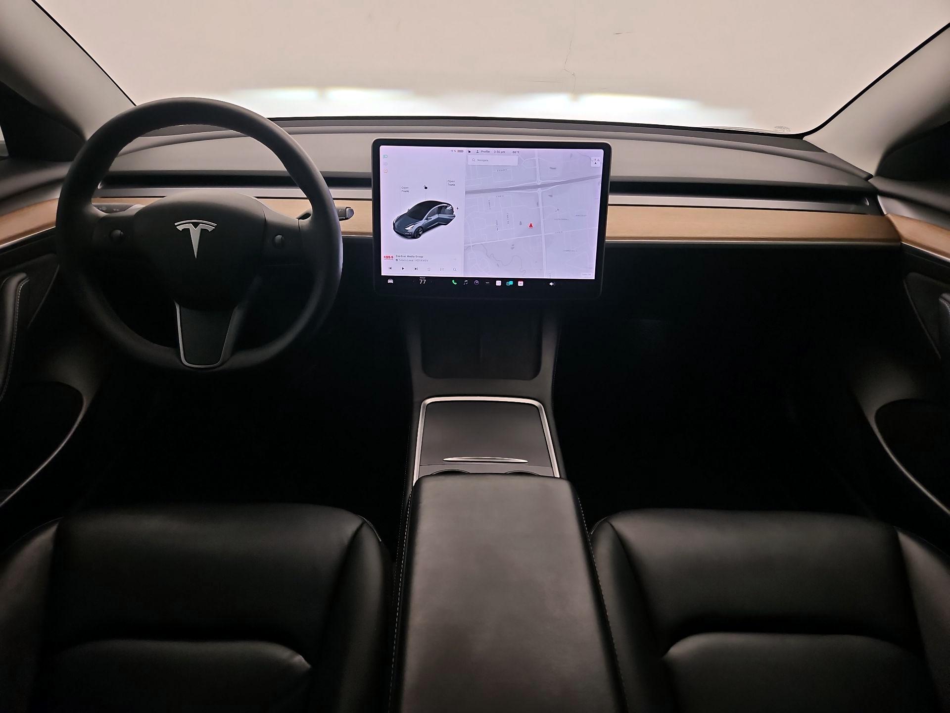 Thumbnail: 2021 Tesla Model 3 - 9