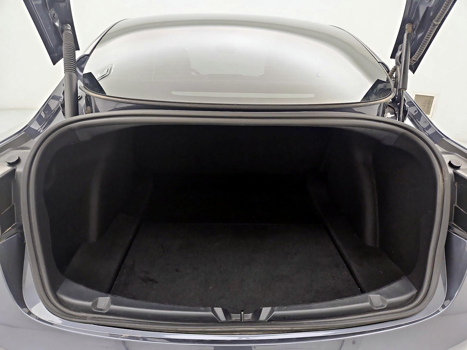 Thumbnail: 2021 Tesla Model 3 - 19
