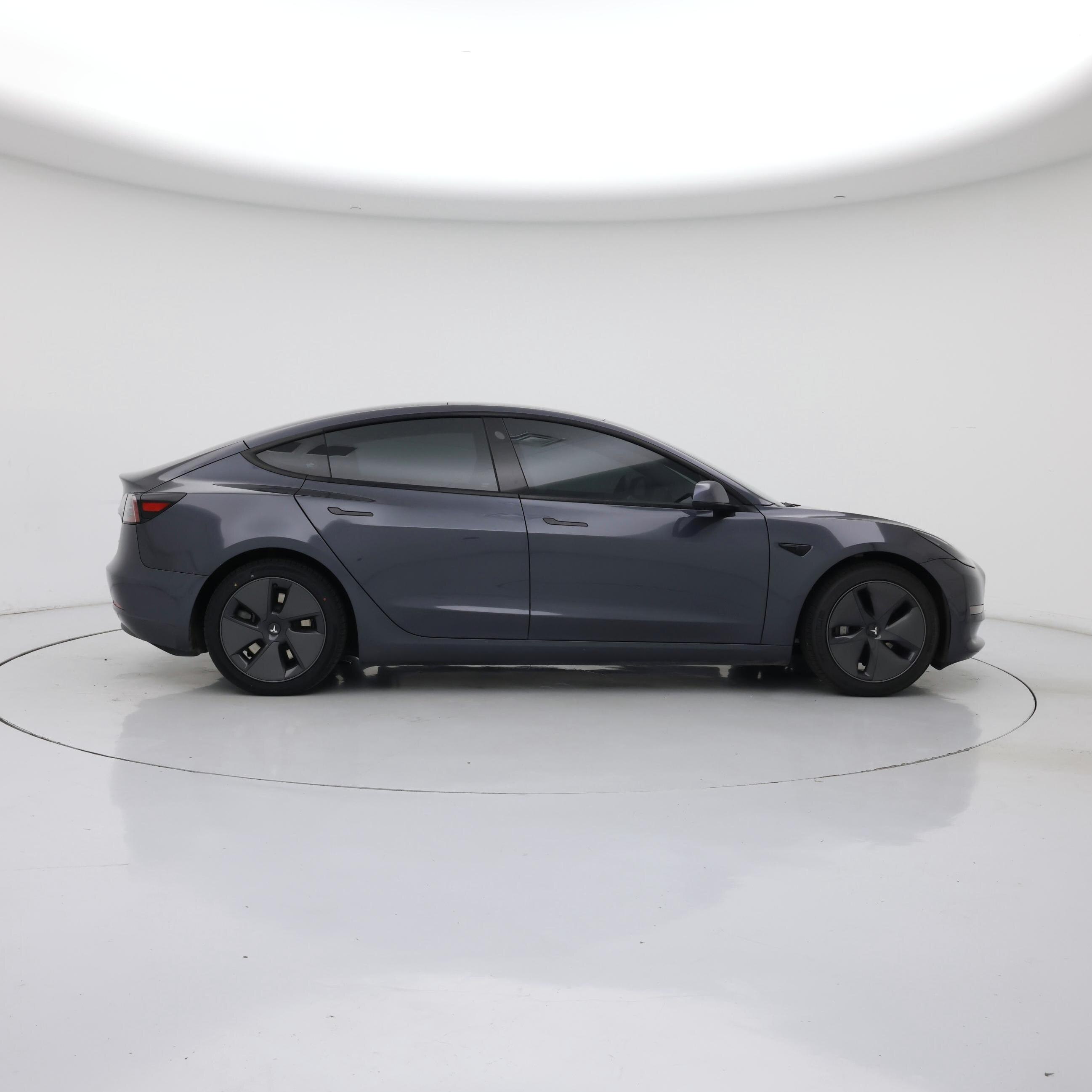 Thumbnail: 2021 Tesla Model 3 - 7