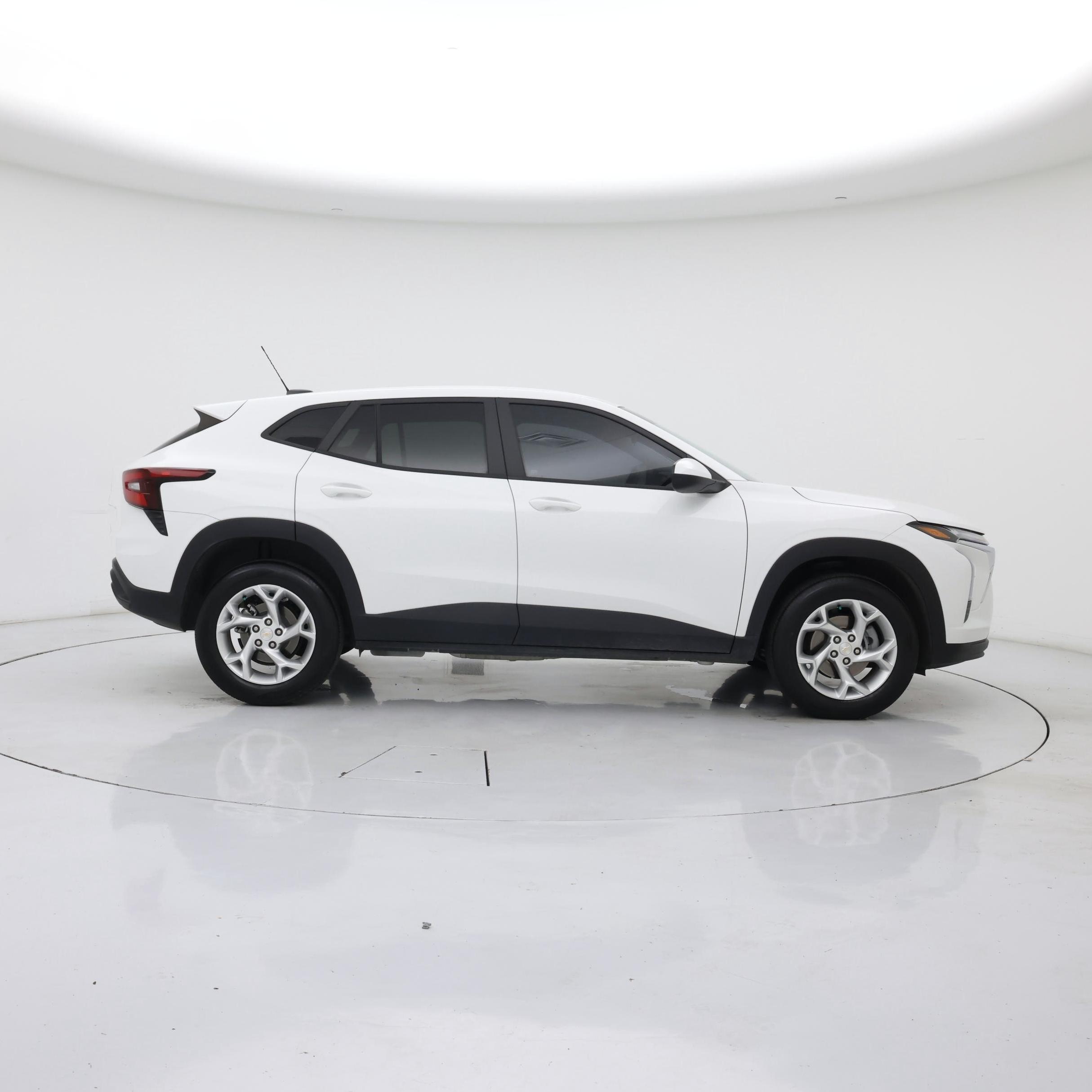 Thumbnail: 2025 Chevrolet Trax - 7