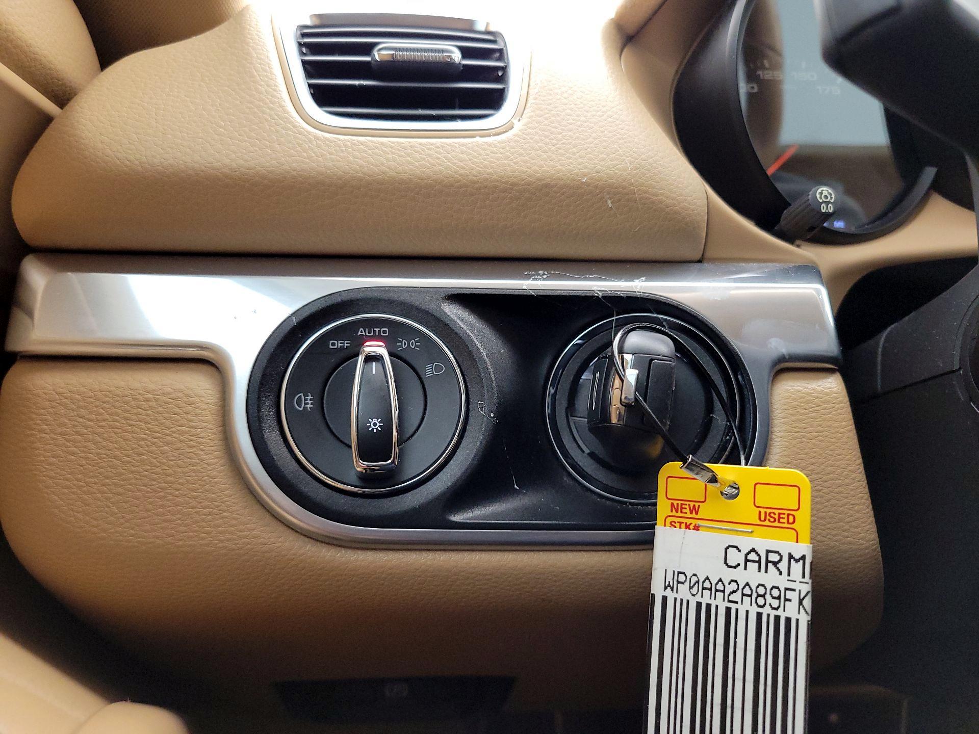 Thumbnail: 2015 Porsche Cayman - 13