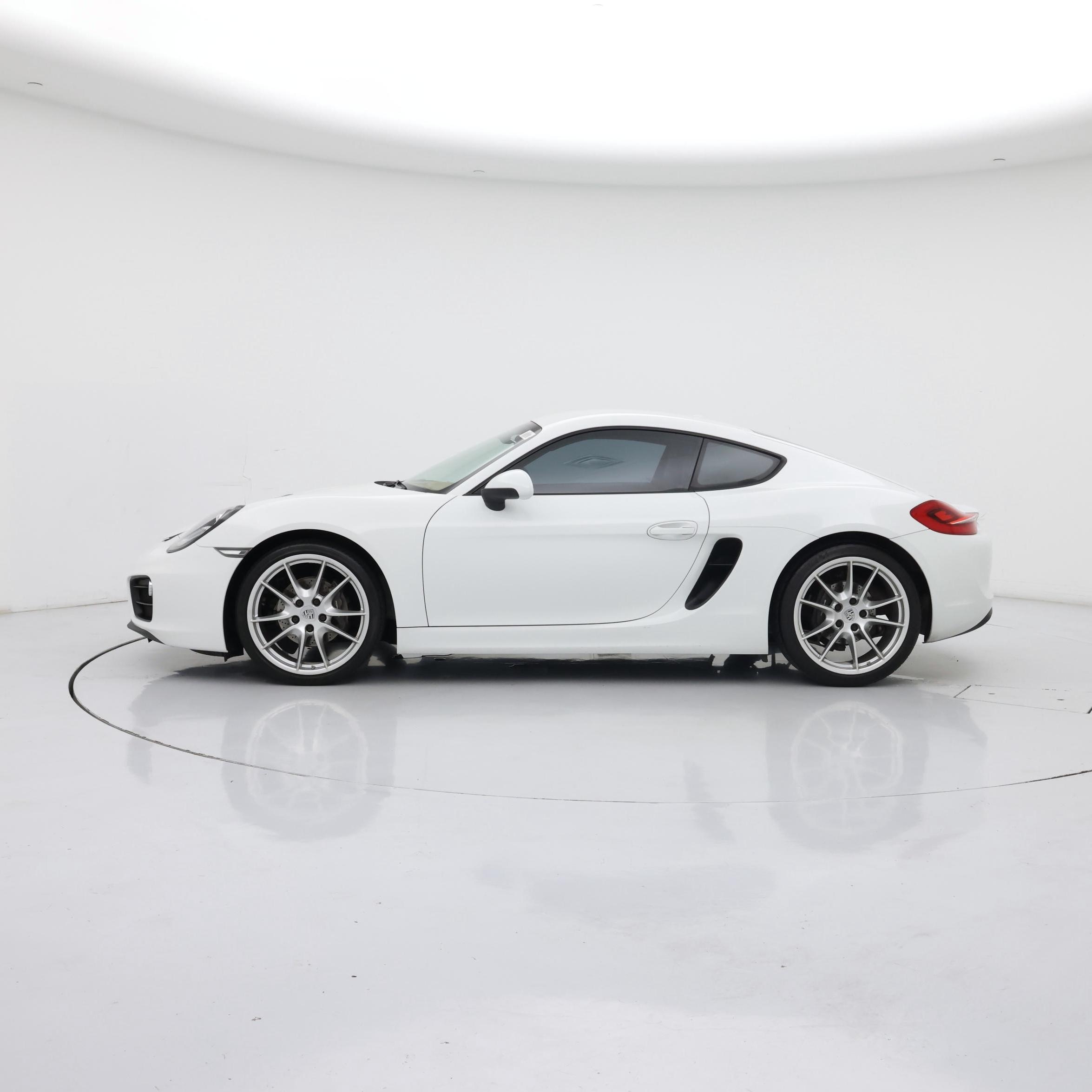 Thumbnail: 2015 Porsche Cayman - 3