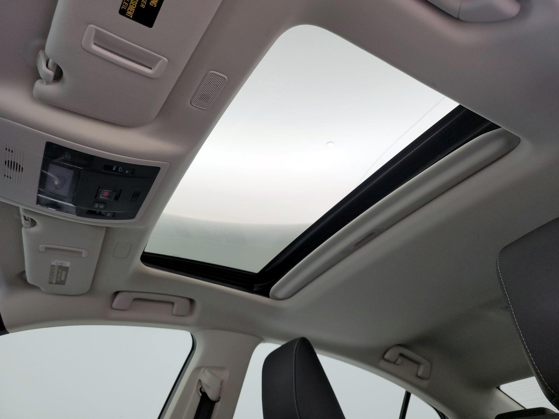 Thumbnail: 2019 Lexus ES - 20