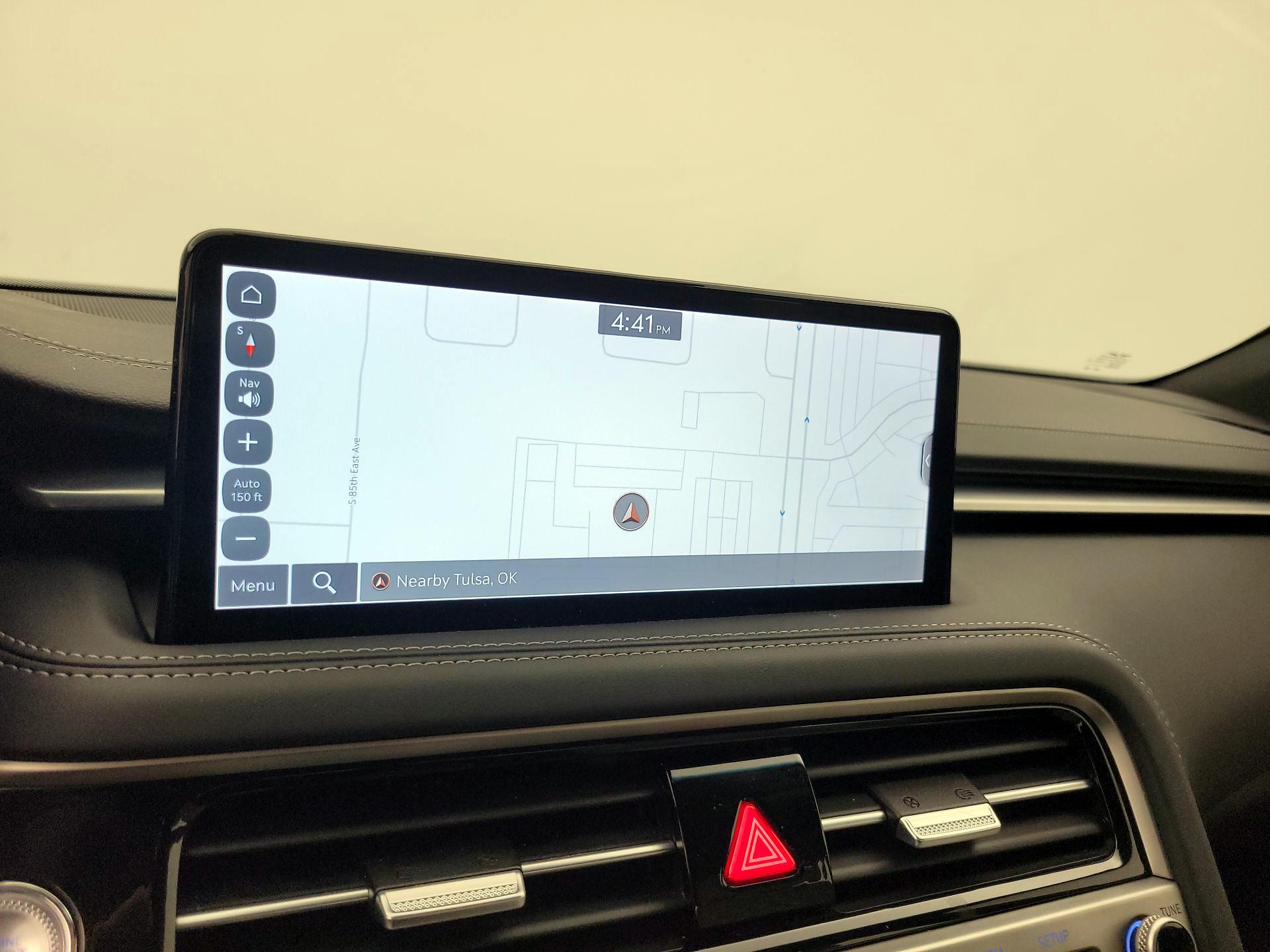 Thumbnail: 2024 Genesis G70 - 14