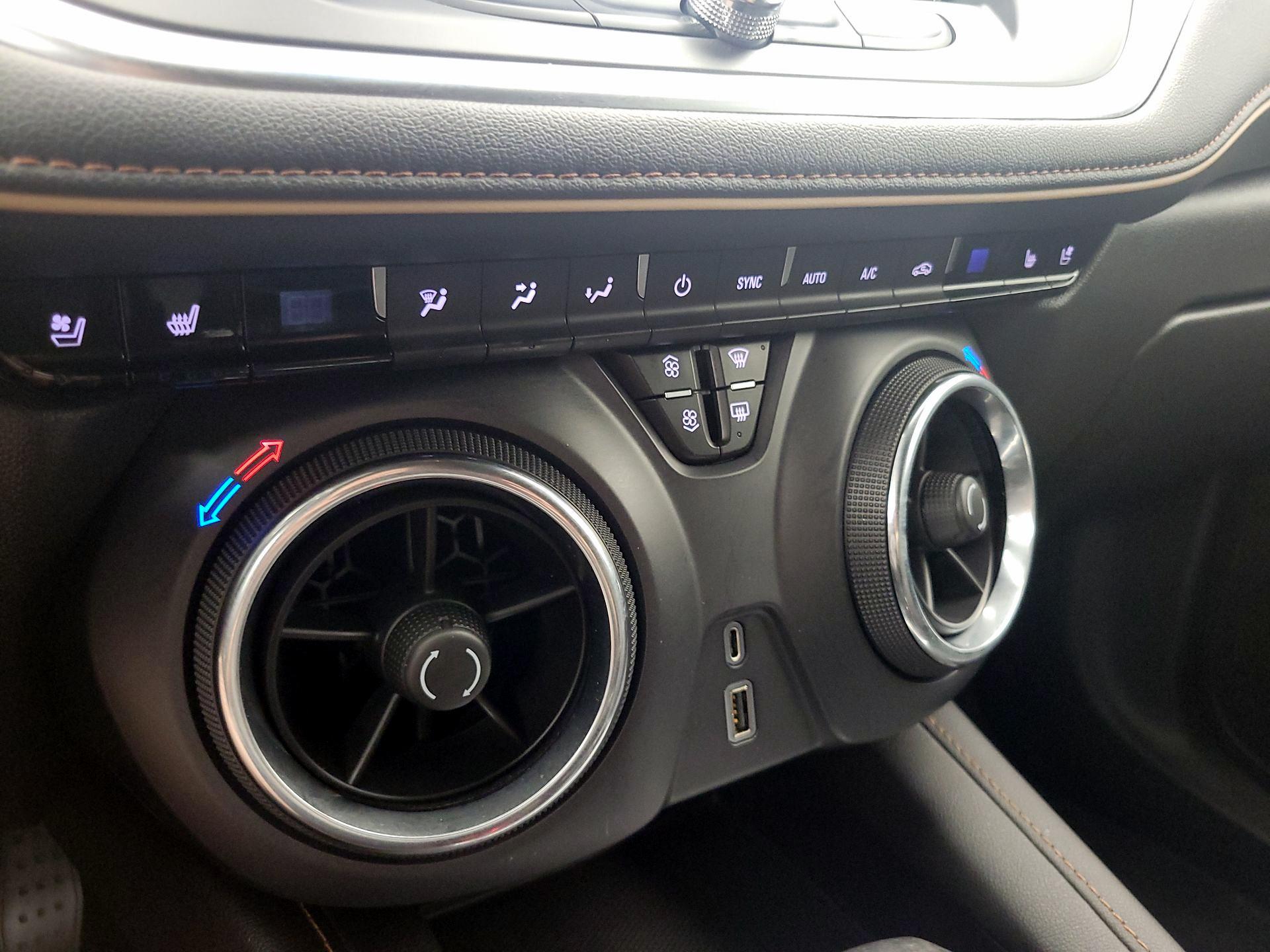 Thumbnail: 2020 Chevrolet Blazer - 17