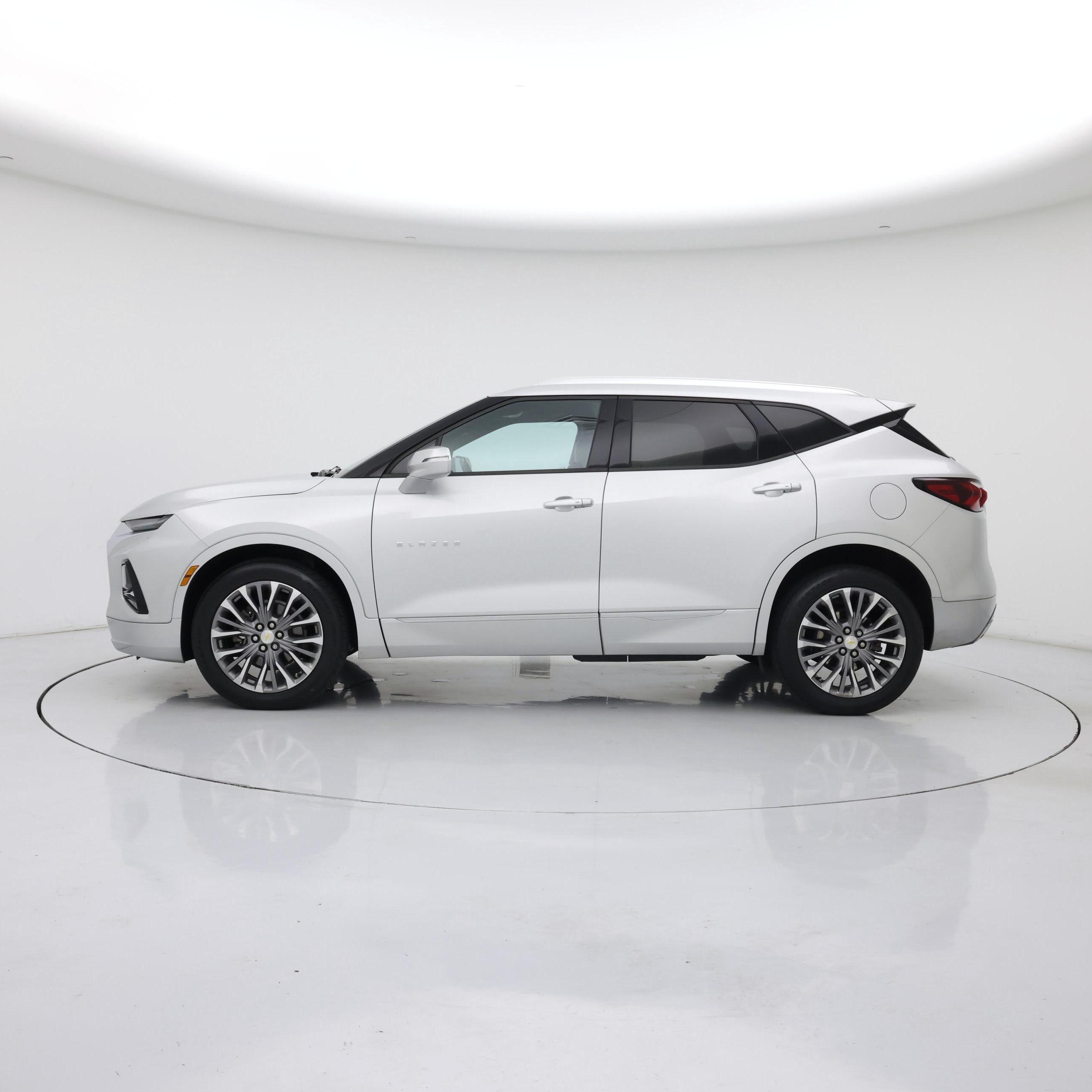 Thumbnail: 2020 Chevrolet Blazer - 3