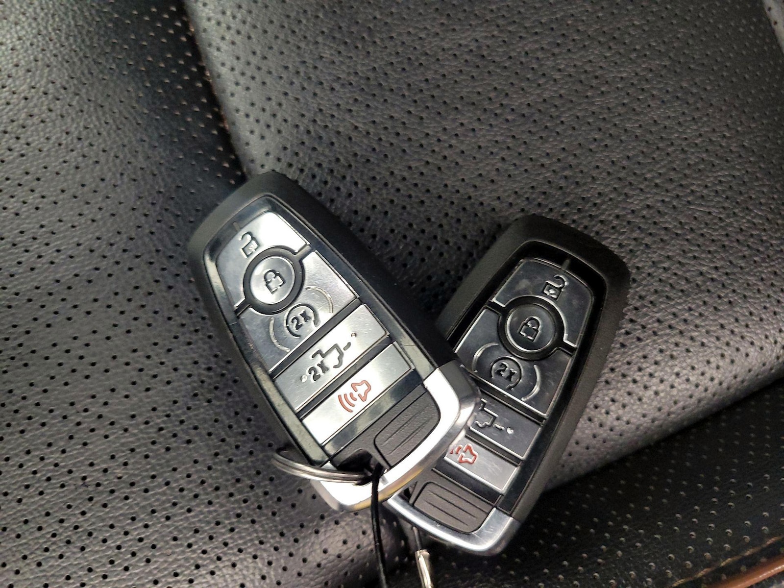2024 Ford F-150 Lariat - Photo 16