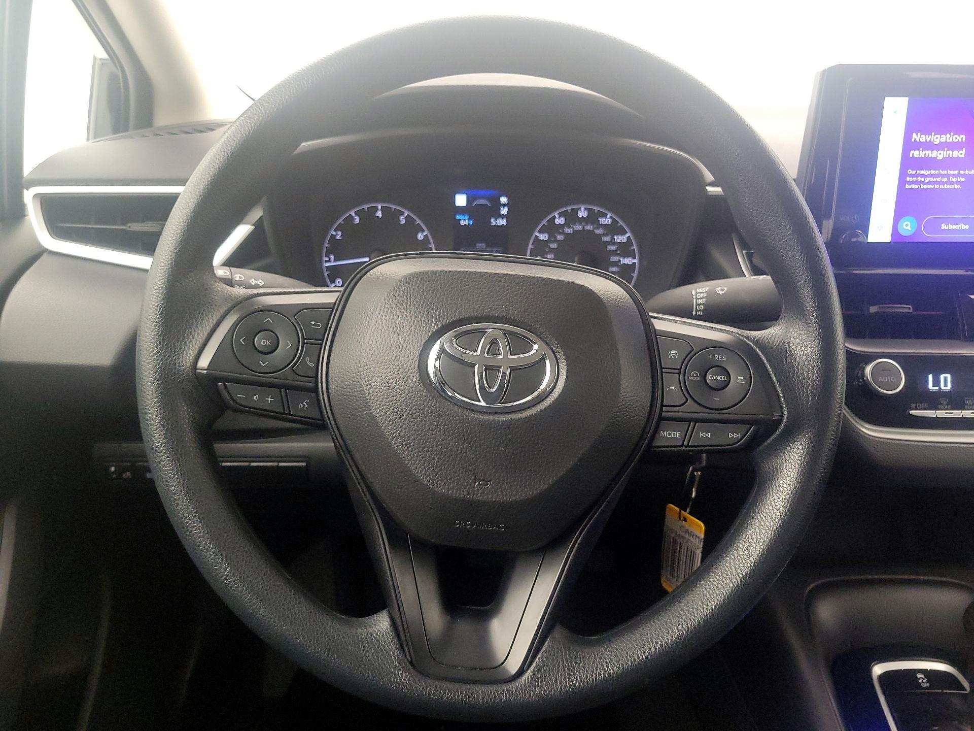 Thumbnail: 2025 Toyota Corolla - 10