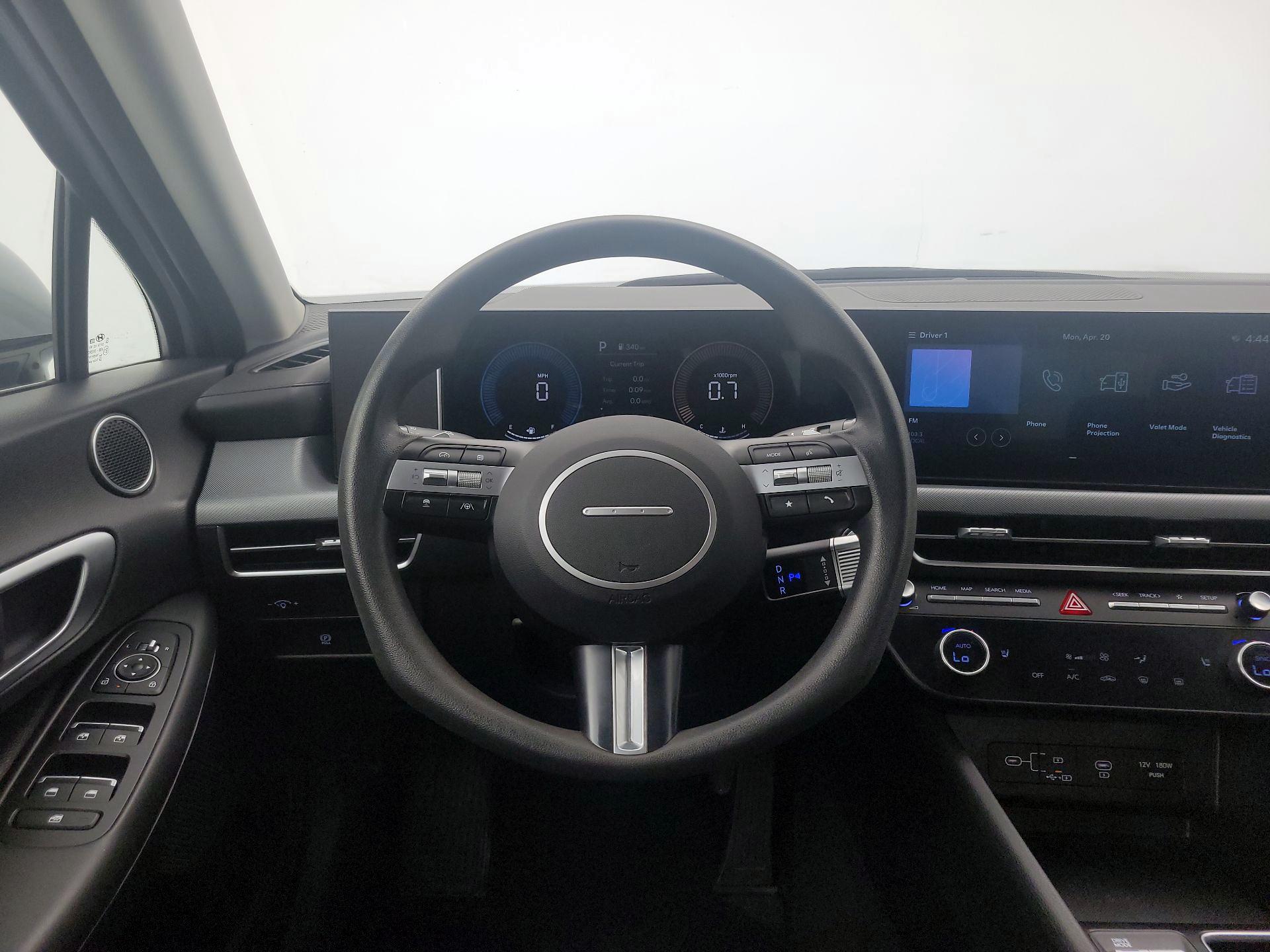 Thumbnail: 2025 Hyundai Sonata - 10