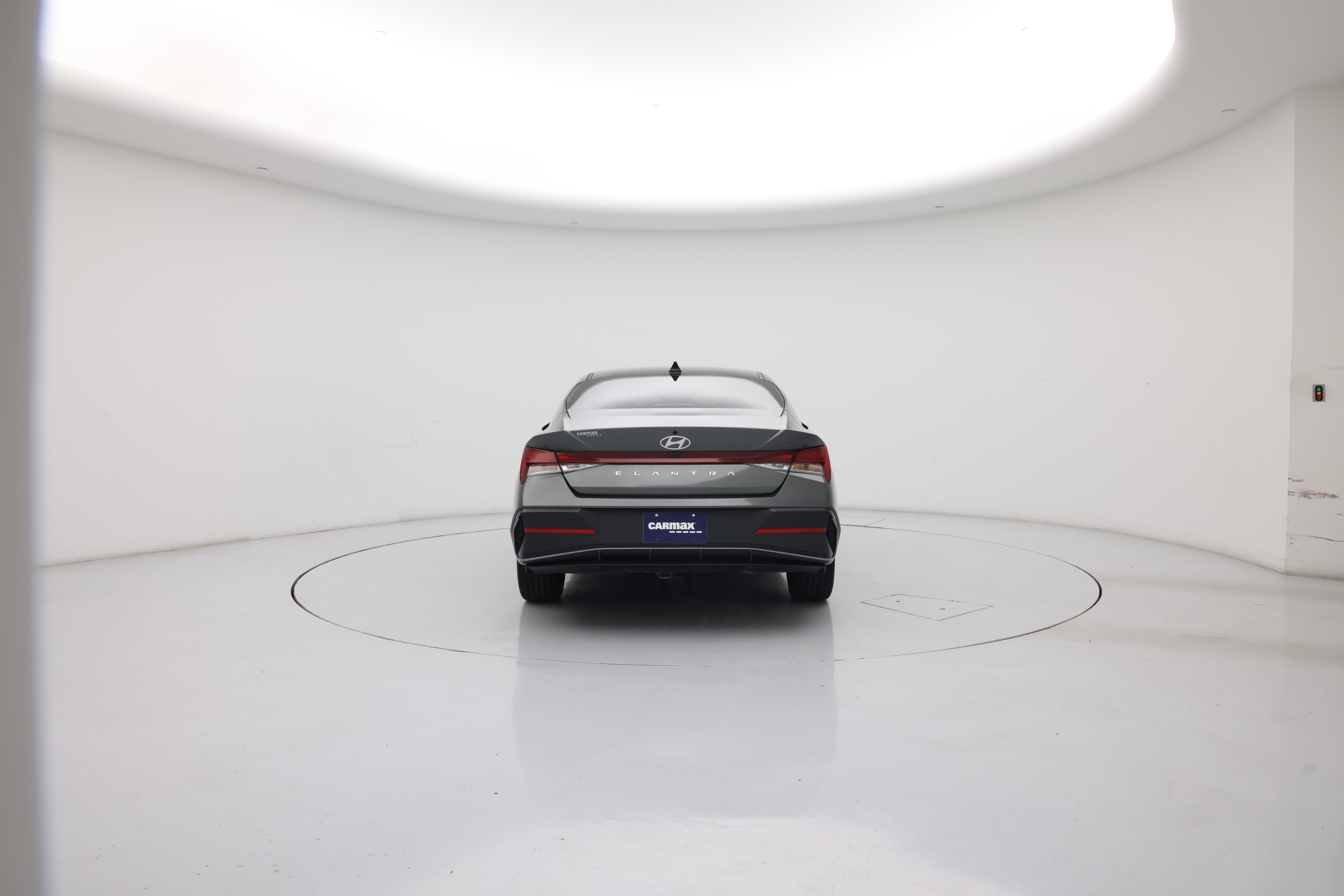 Thumbnail: 2025 Hyundai Elantra - 9