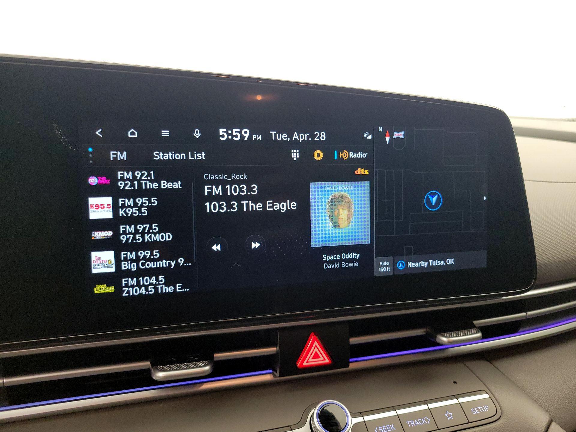 Thumbnail: 2025 Hyundai Elantra - 16