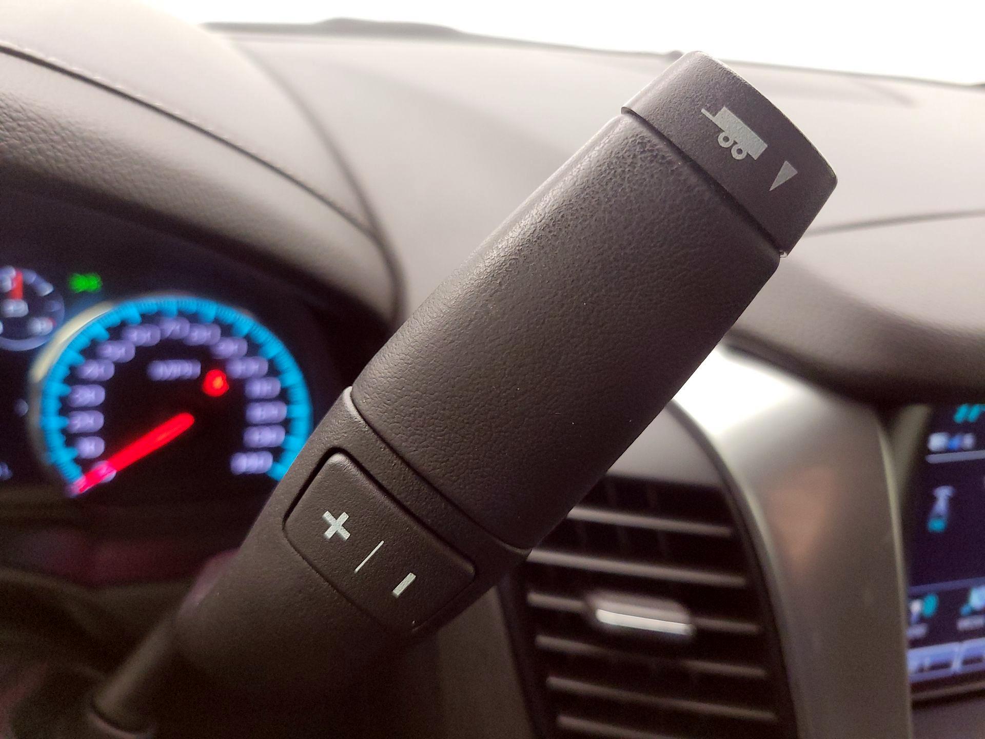 Thumbnail: 2020 Chevrolet Tahoe - 18