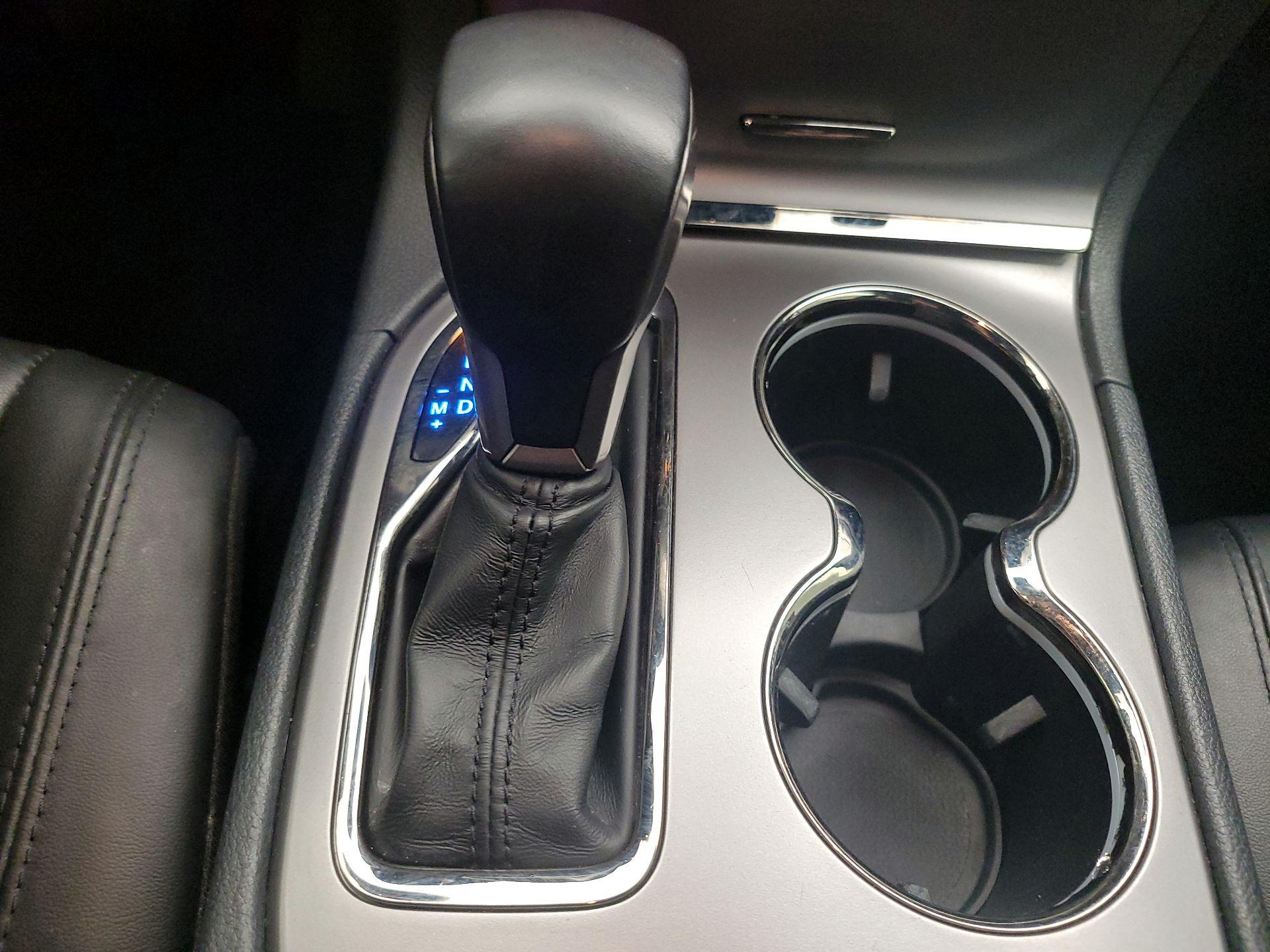 Thumbnail: 2020 Jeep Grand Cherokee - 18
