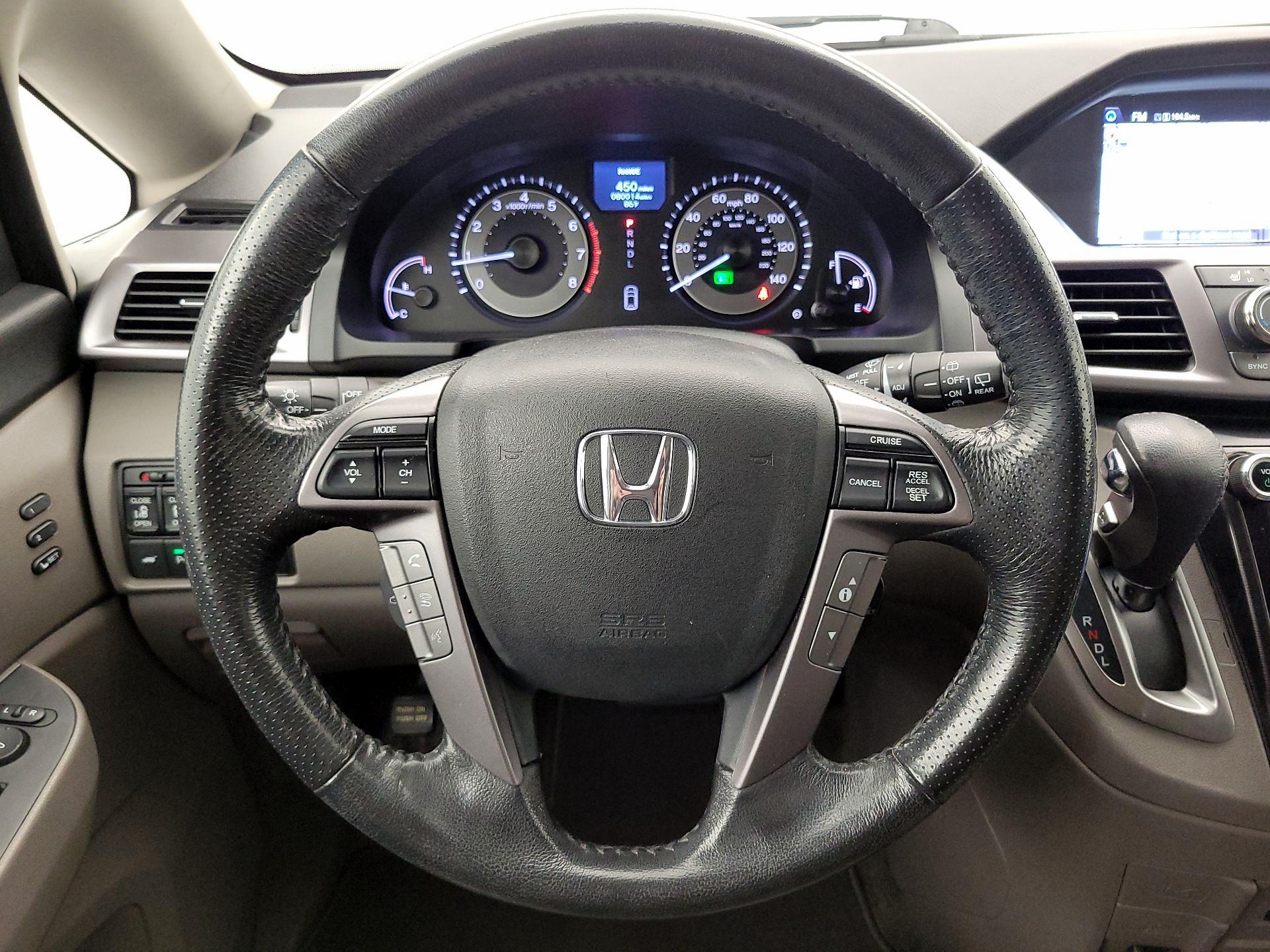 Thumbnail: 2014 Honda Odyssey - 10