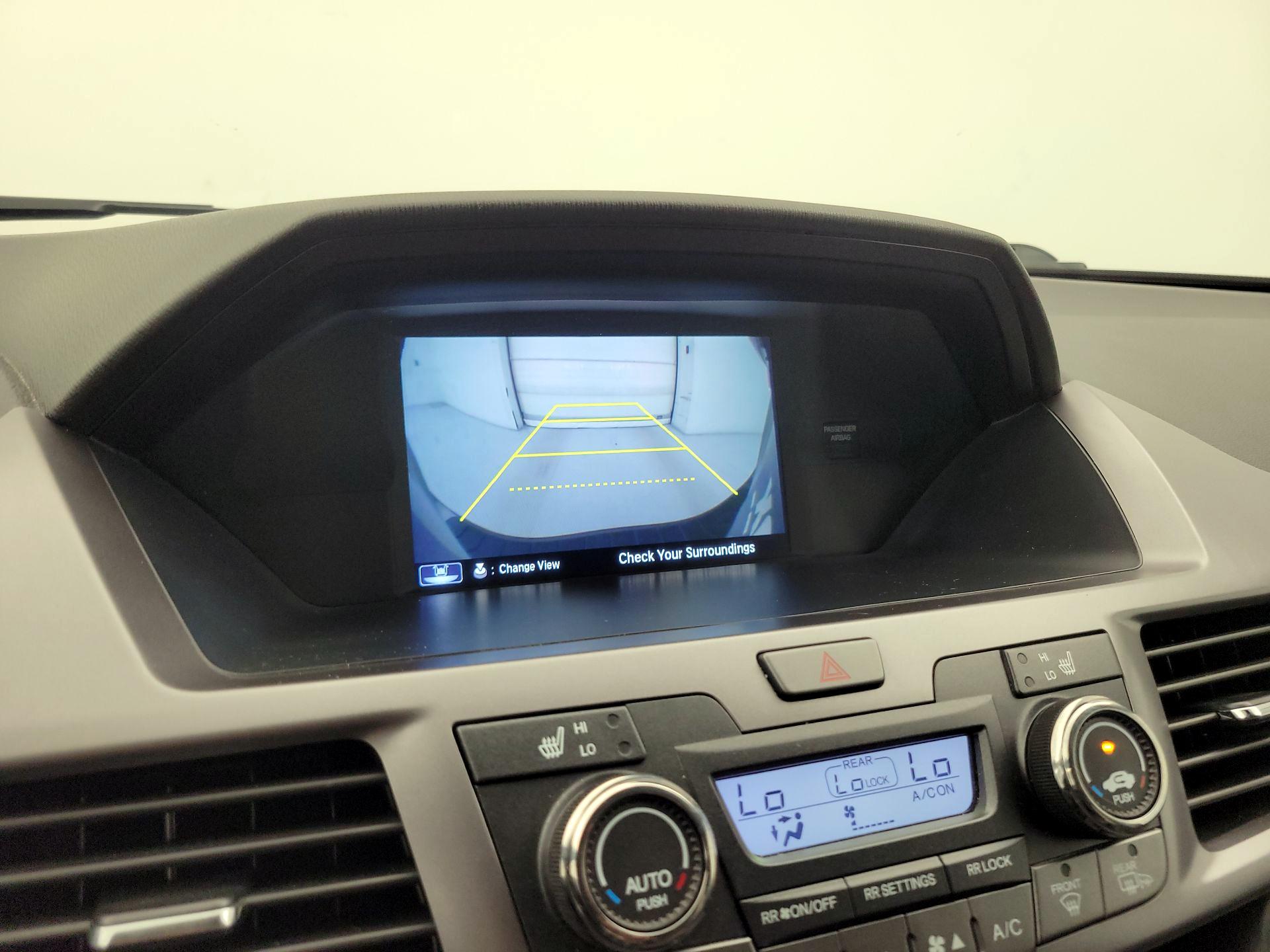 Thumbnail: 2014 Honda Odyssey - 15