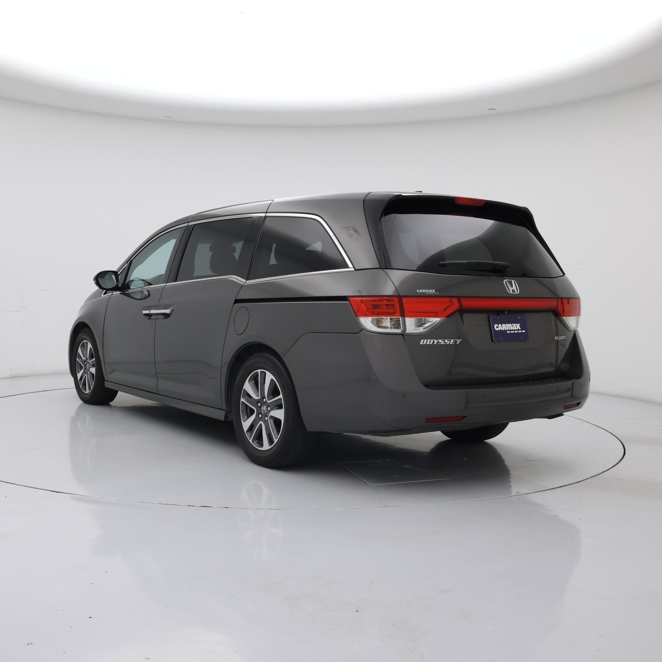 Thumbnail: 2014 Honda Odyssey - 2