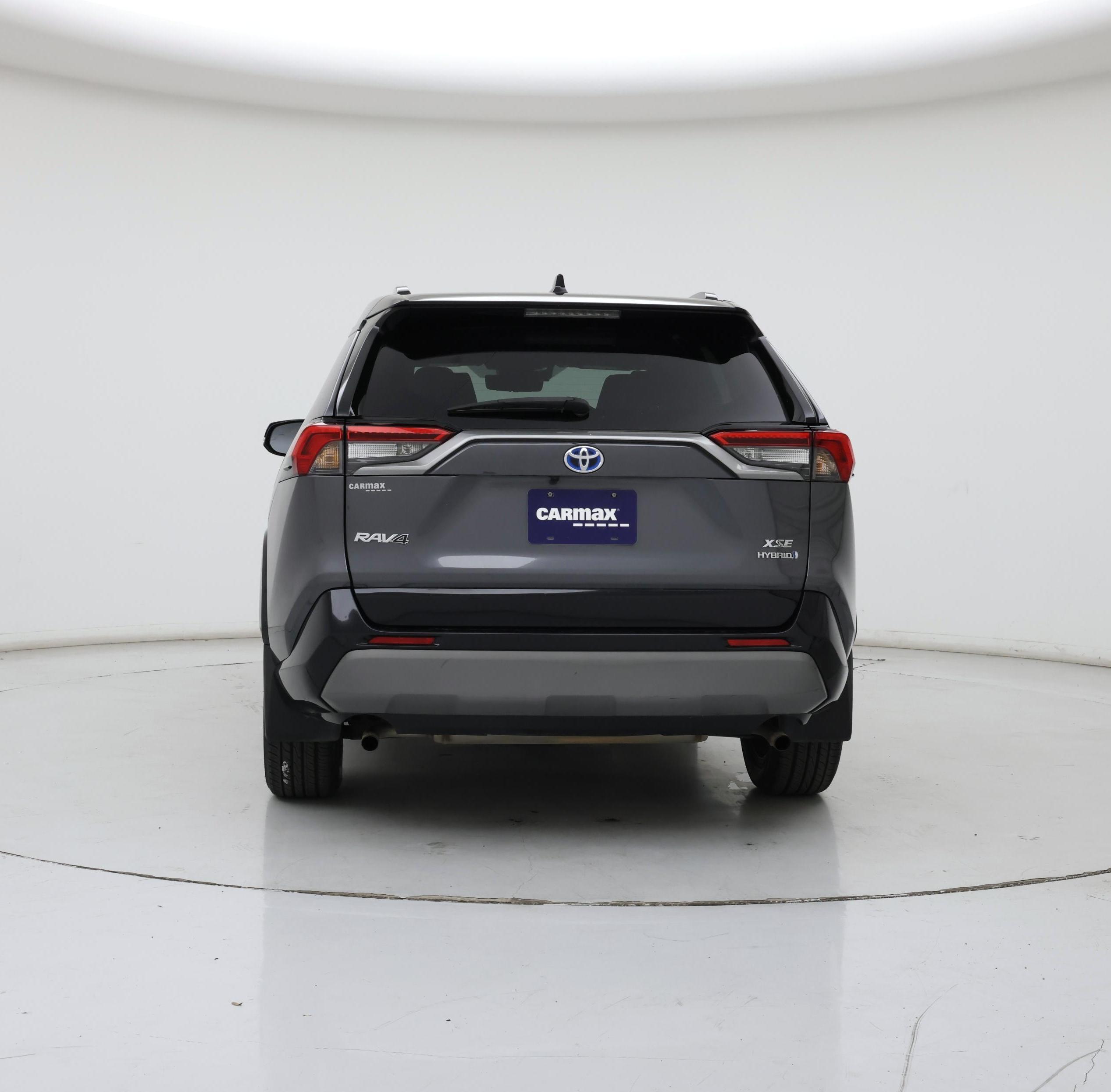 Thumbnail: 2021 Toyota RAV4 - 6