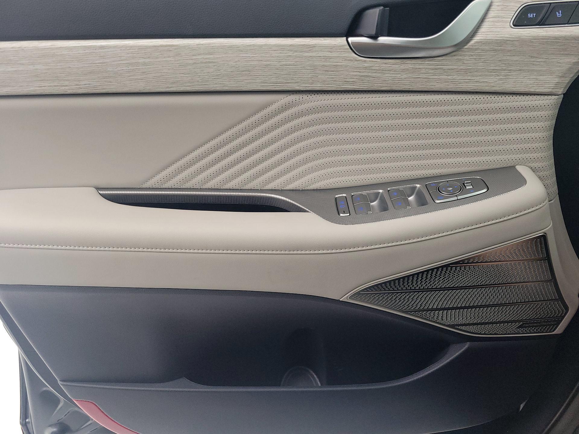 Thumbnail: 2025 Hyundai Palisade - 12