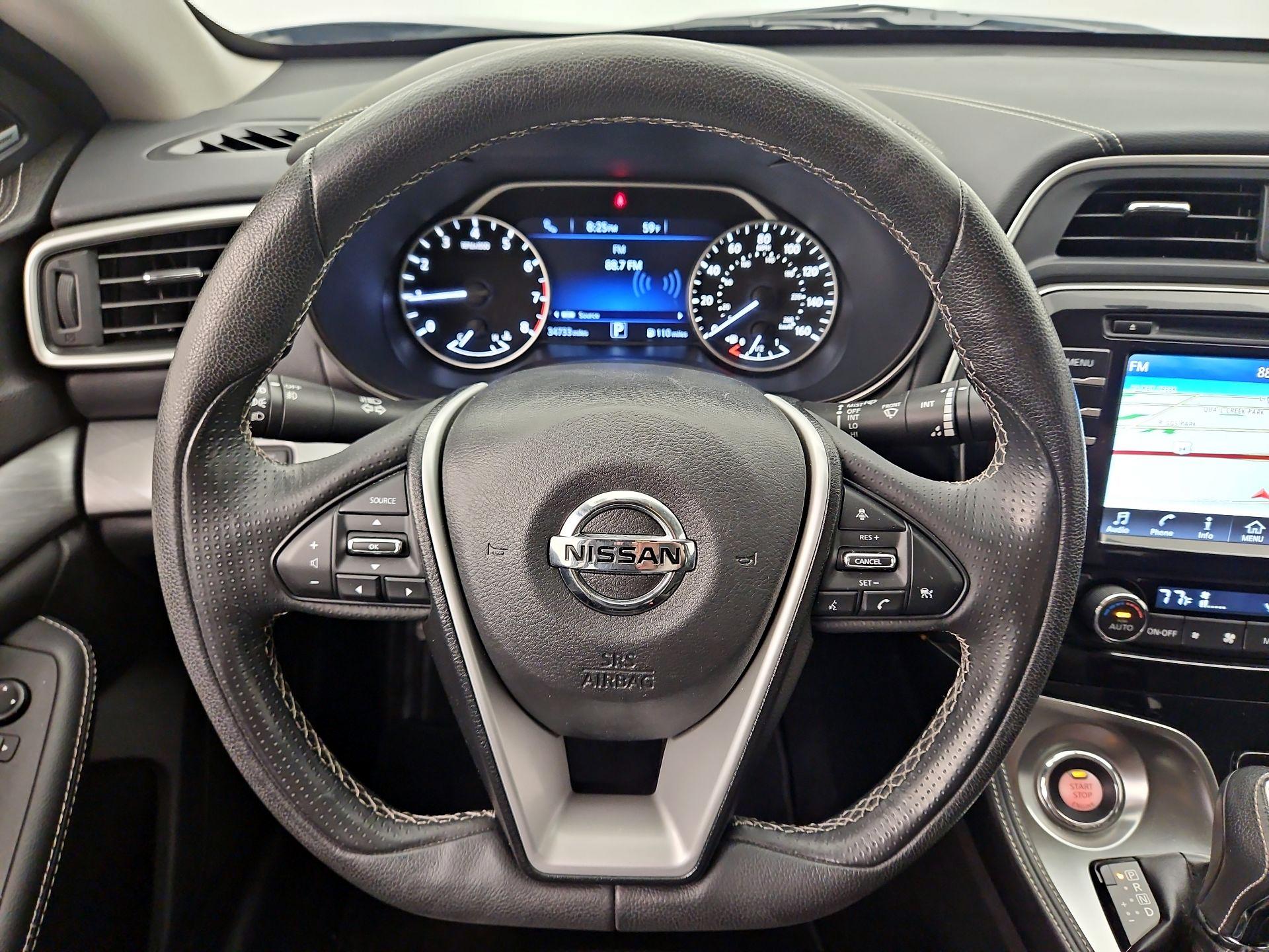 Thumbnail: 2017 Nissan Maxima - 10