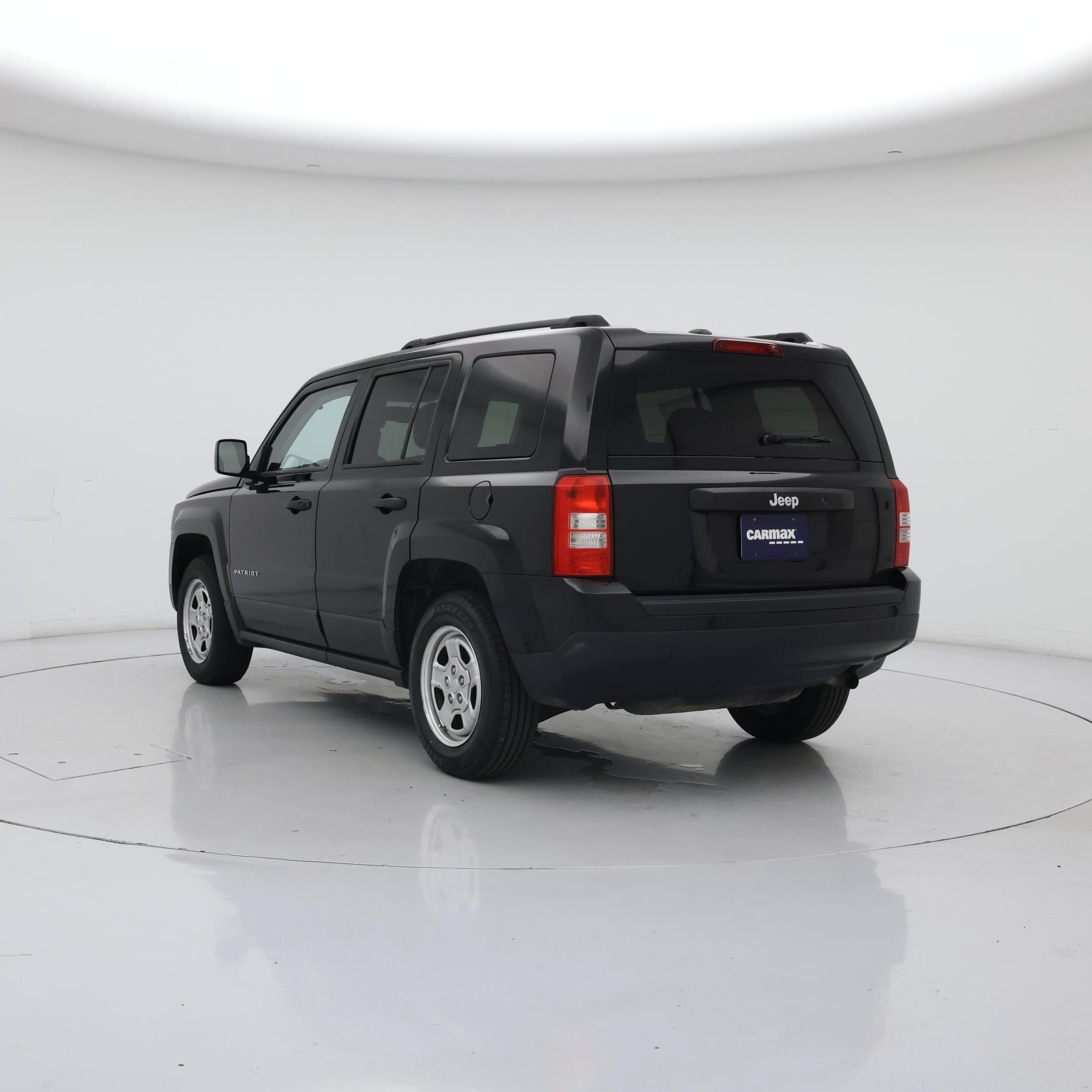 Thumbnail: 2016 Jeep Patriot - 2