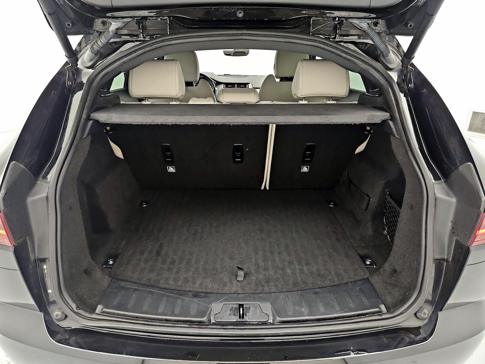 2019 Jaguar E-PACE R-Dynamic HSE - Photo 23