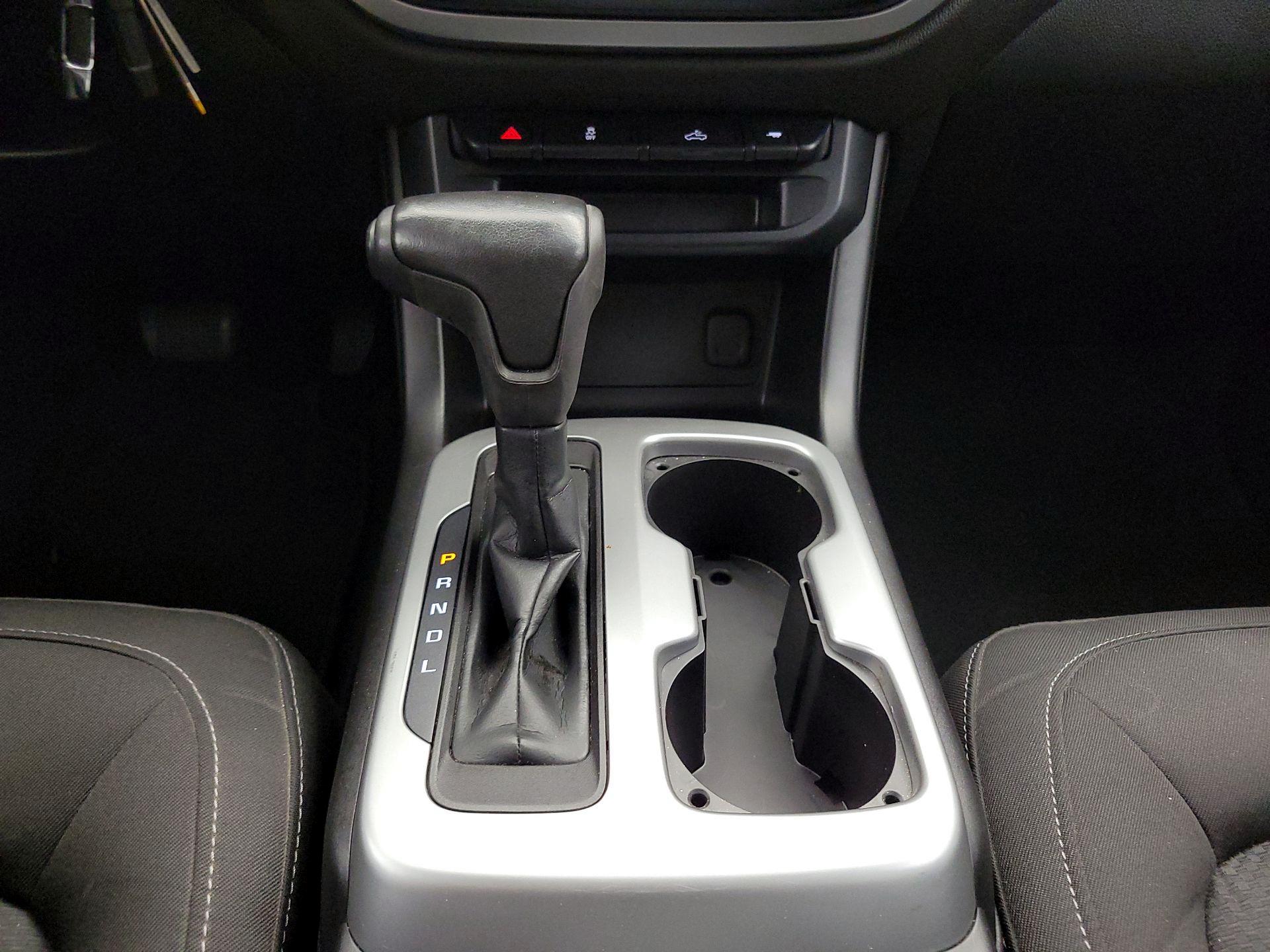 Thumbnail: 2018 Chevrolet Colorado - 17