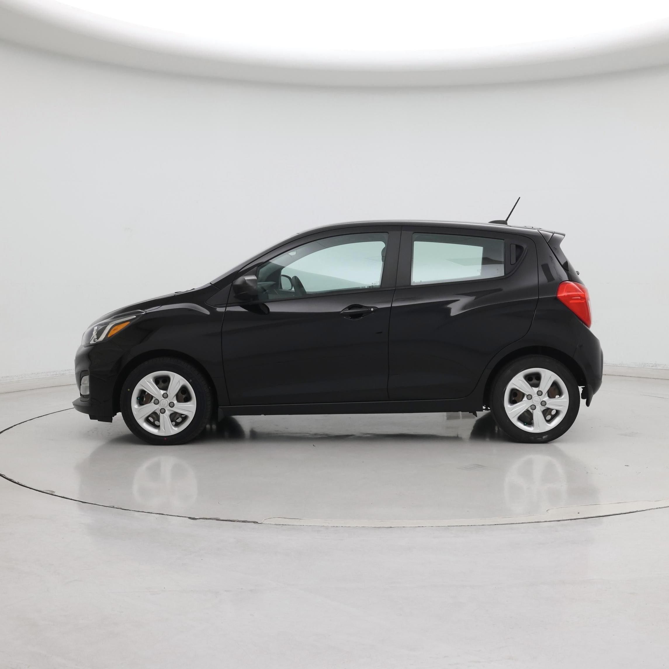 Thumbnail: 2020 Chevrolet Spark - 3