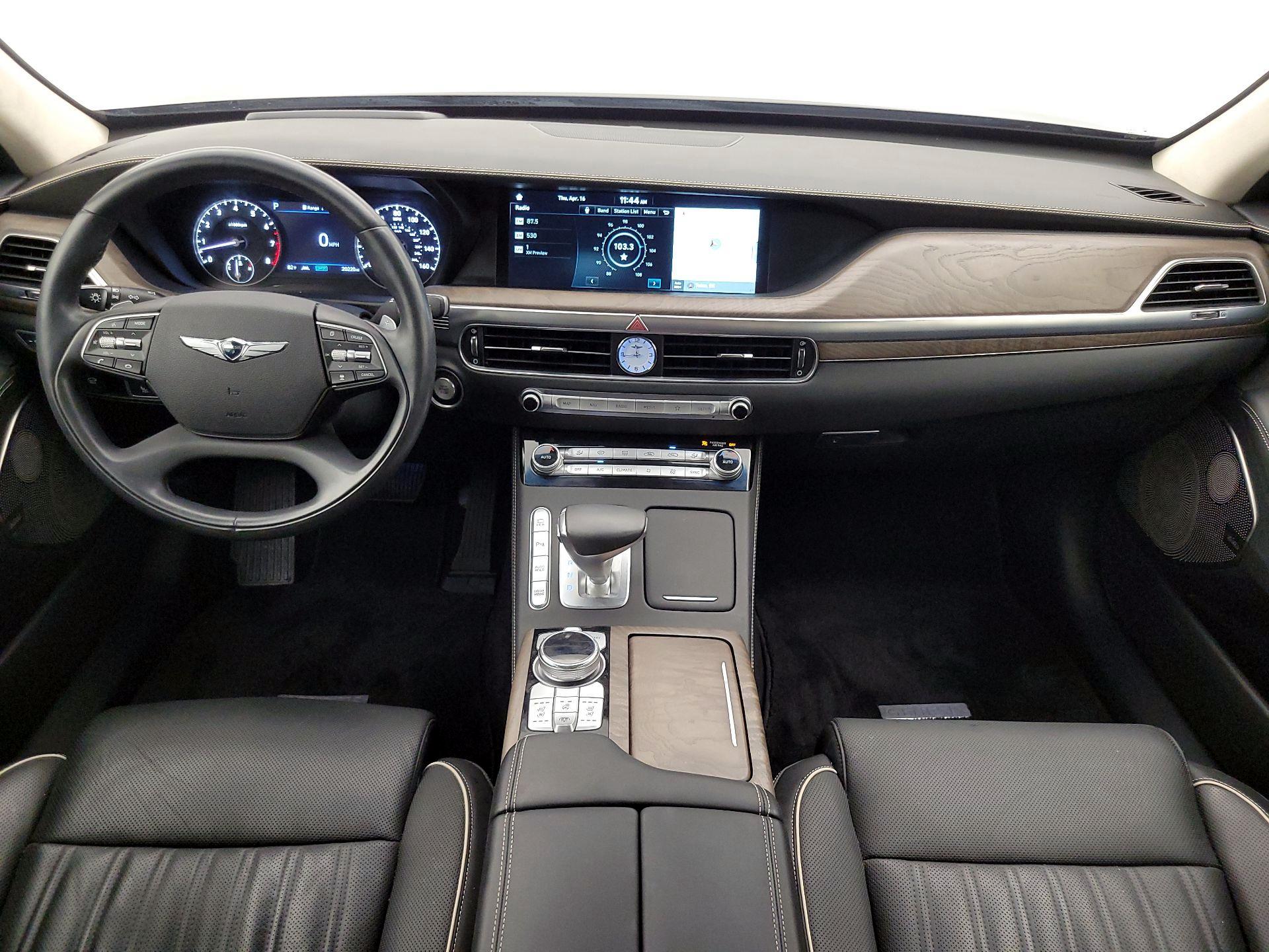 Thumbnail: 2021 Genesis G90 - 9