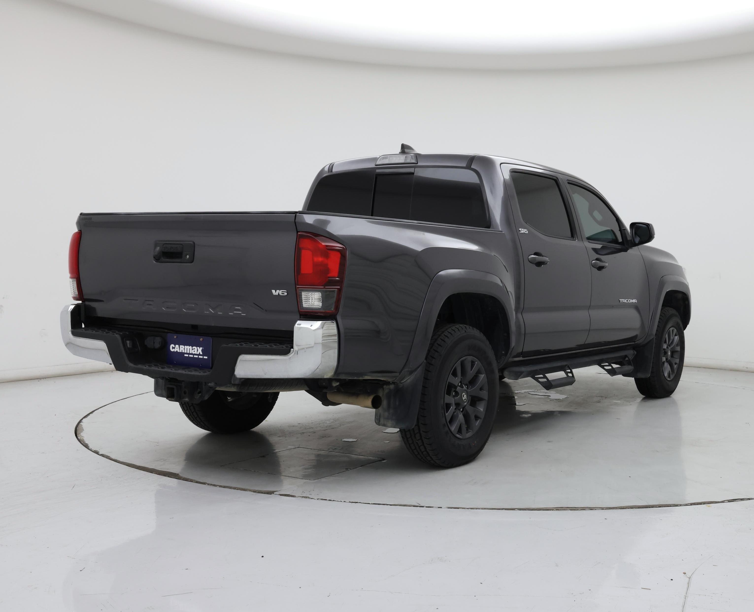 Thumbnail: 2020 Toyota Tacoma - 8