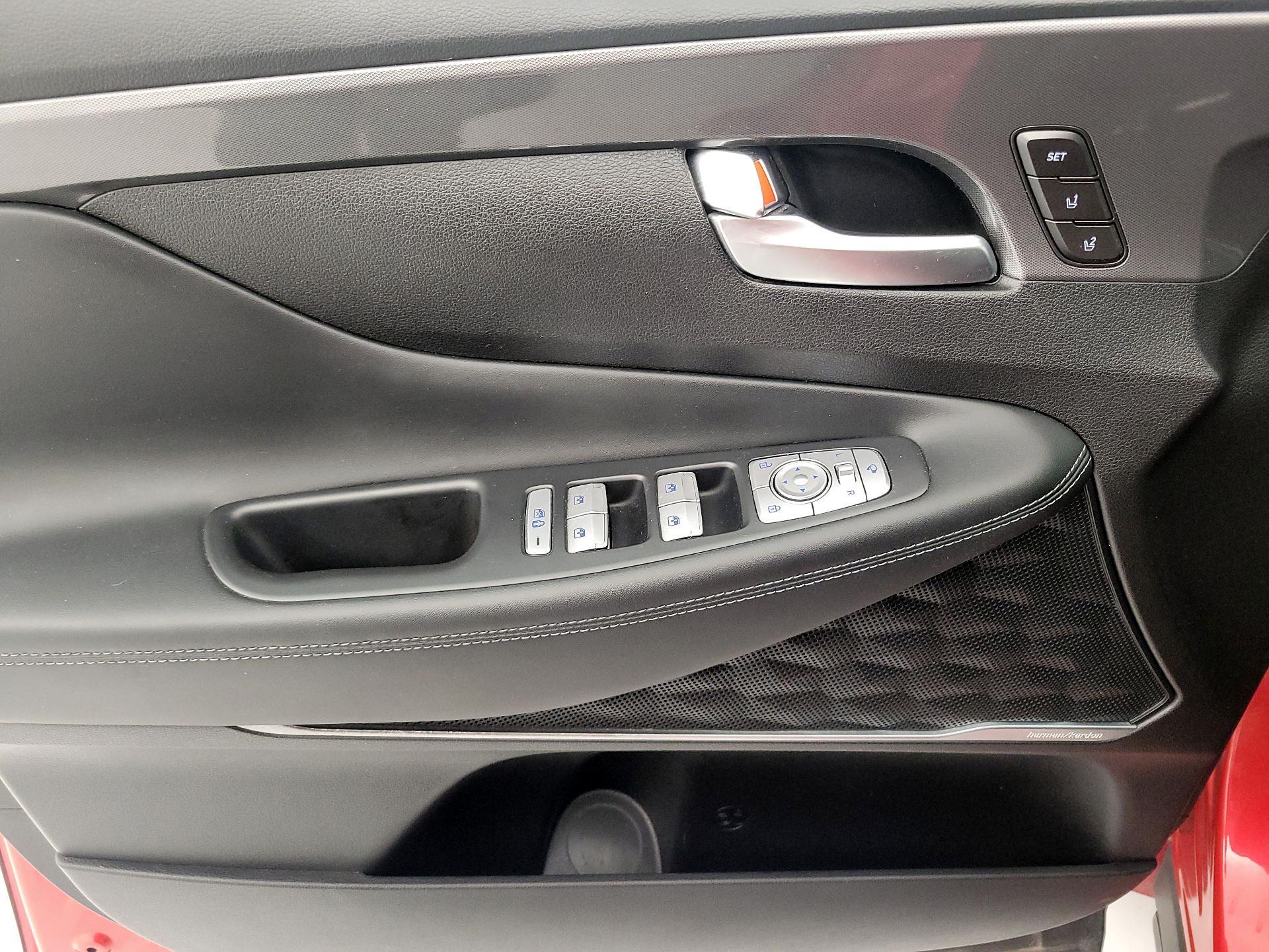 Thumbnail: 2021 Hyundai Santa Fe - 12