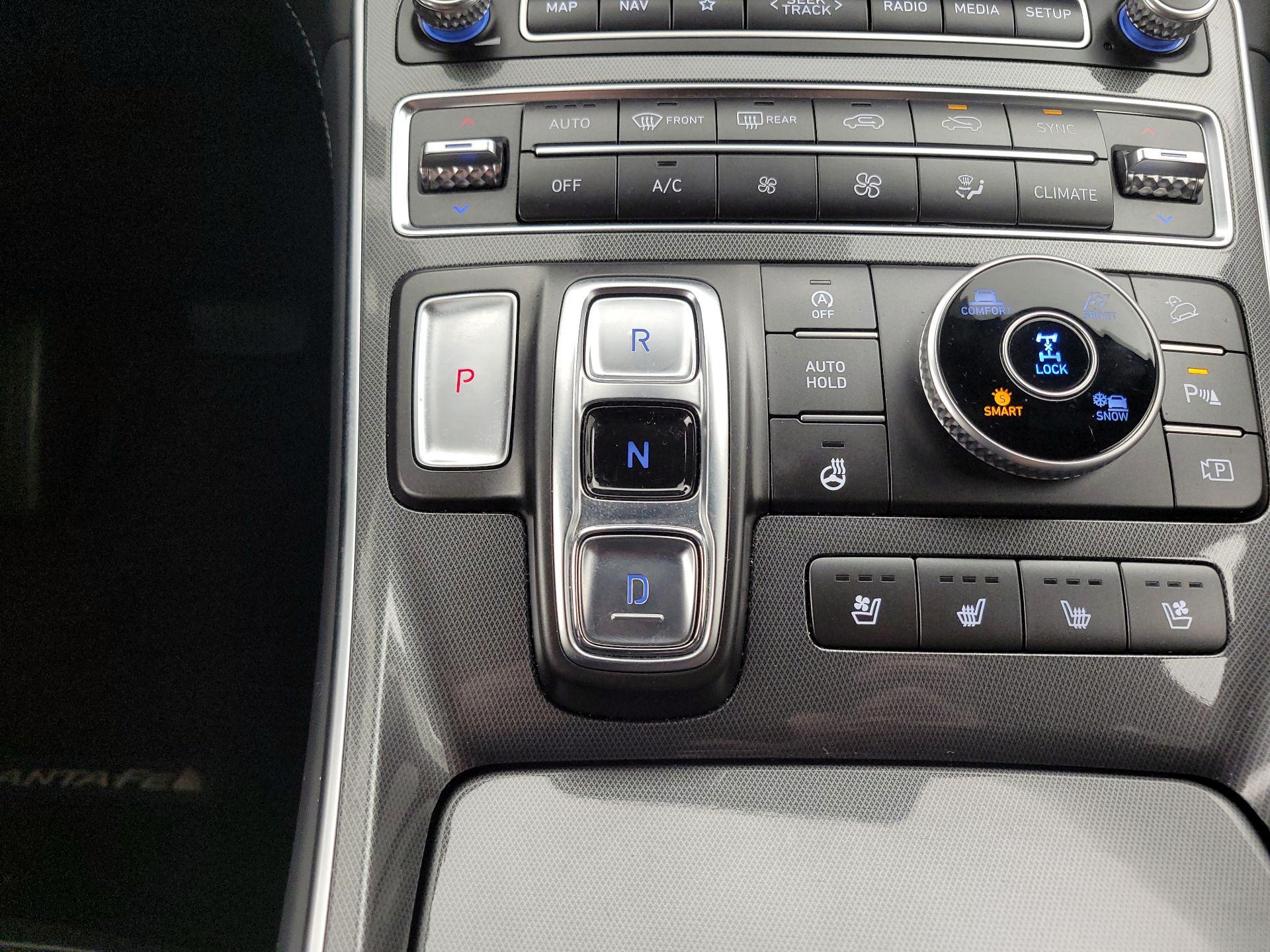 Thumbnail: 2021 Hyundai Santa Fe - 18