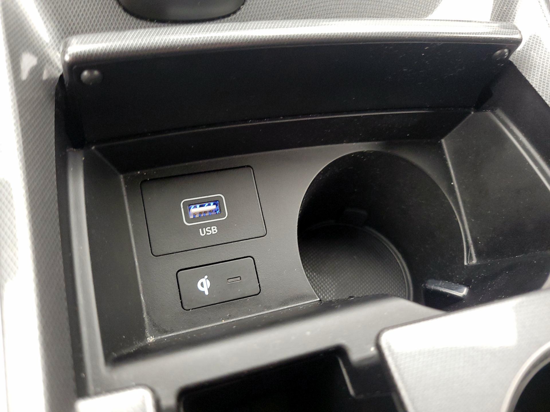 Thumbnail: 2021 Hyundai Santa Fe - 19